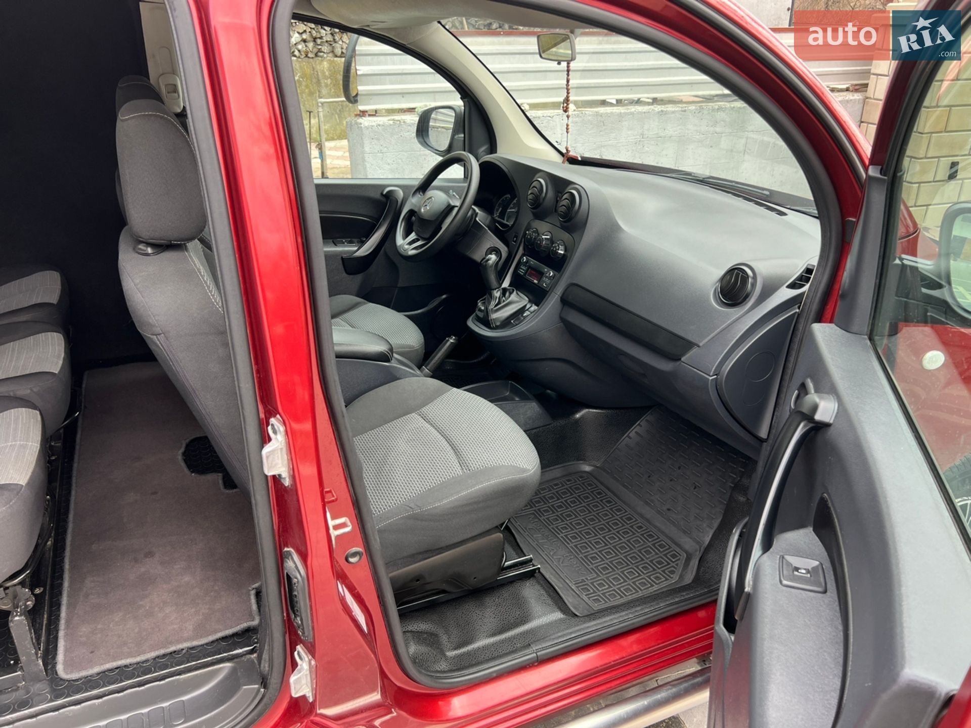 Mercedes-Benz Citan 2018 VIN WDF4156031U233742 фото оголошення 20 з 48
