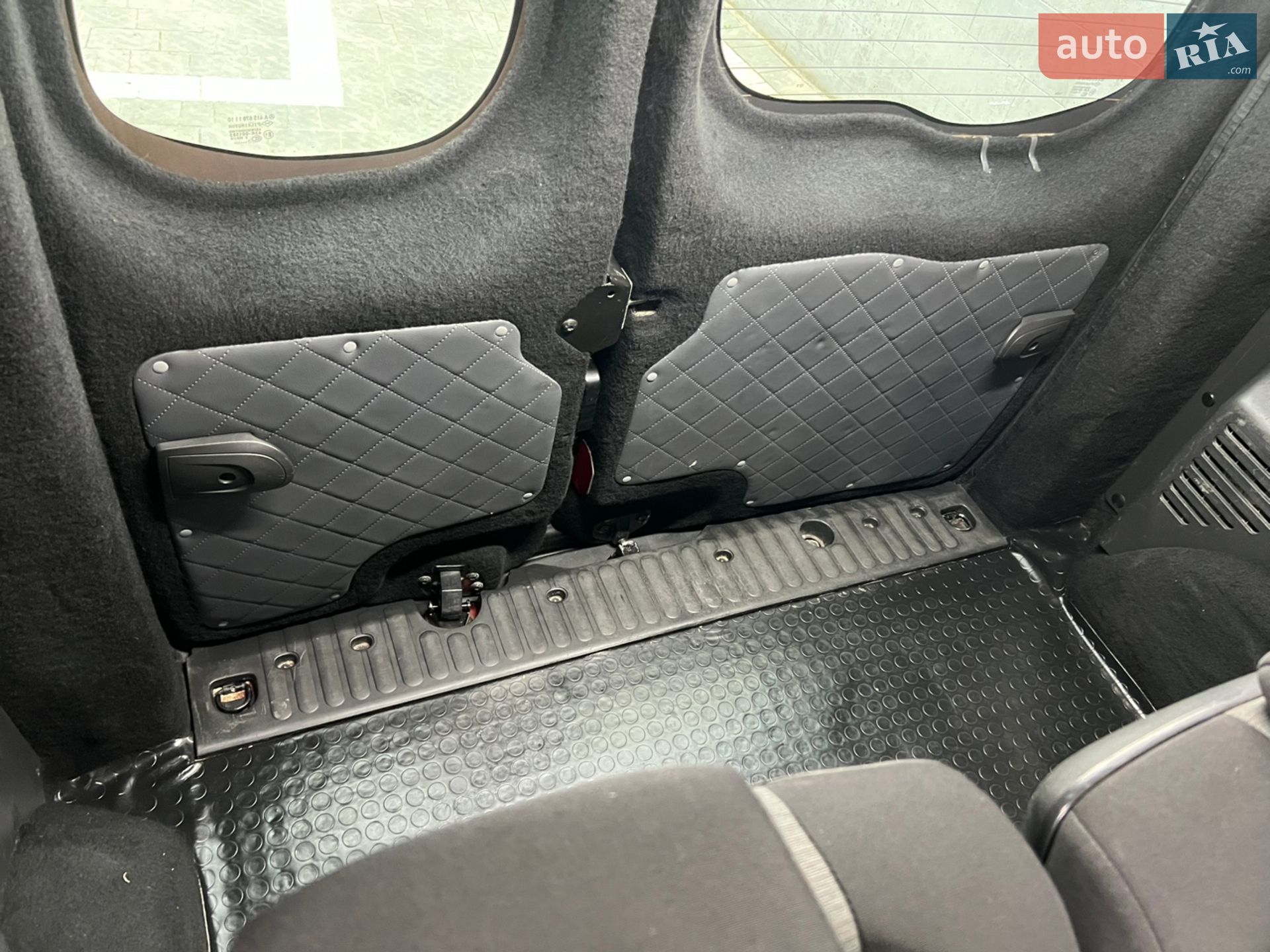 Mercedes-Benz Citan 2018 VIN WDF4156031U233742 фото оголошення 29 з 48