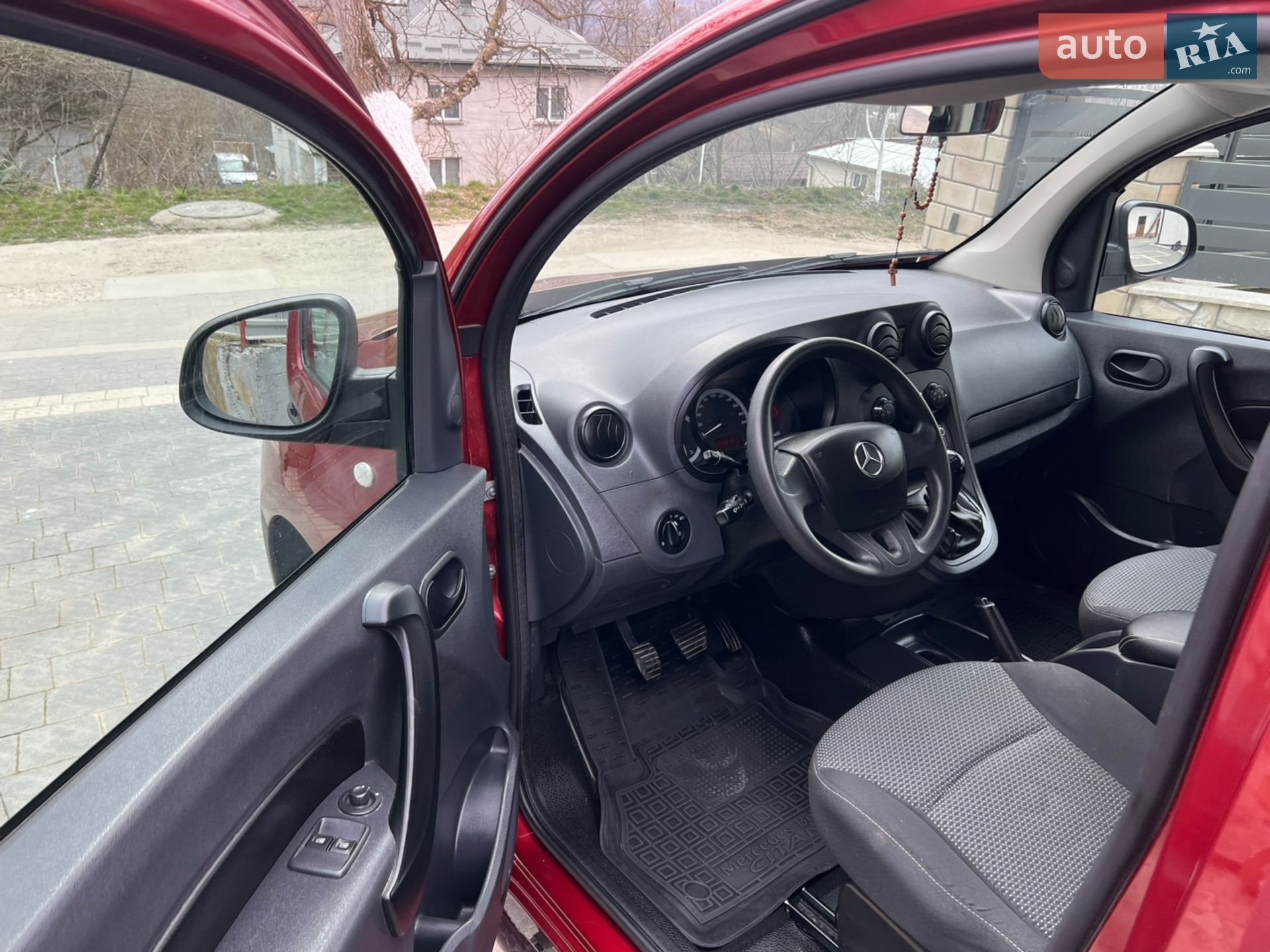 Mercedes-Benz Citan 2018 VIN WDF4156031U233742 фото оголошення 32 з 48
