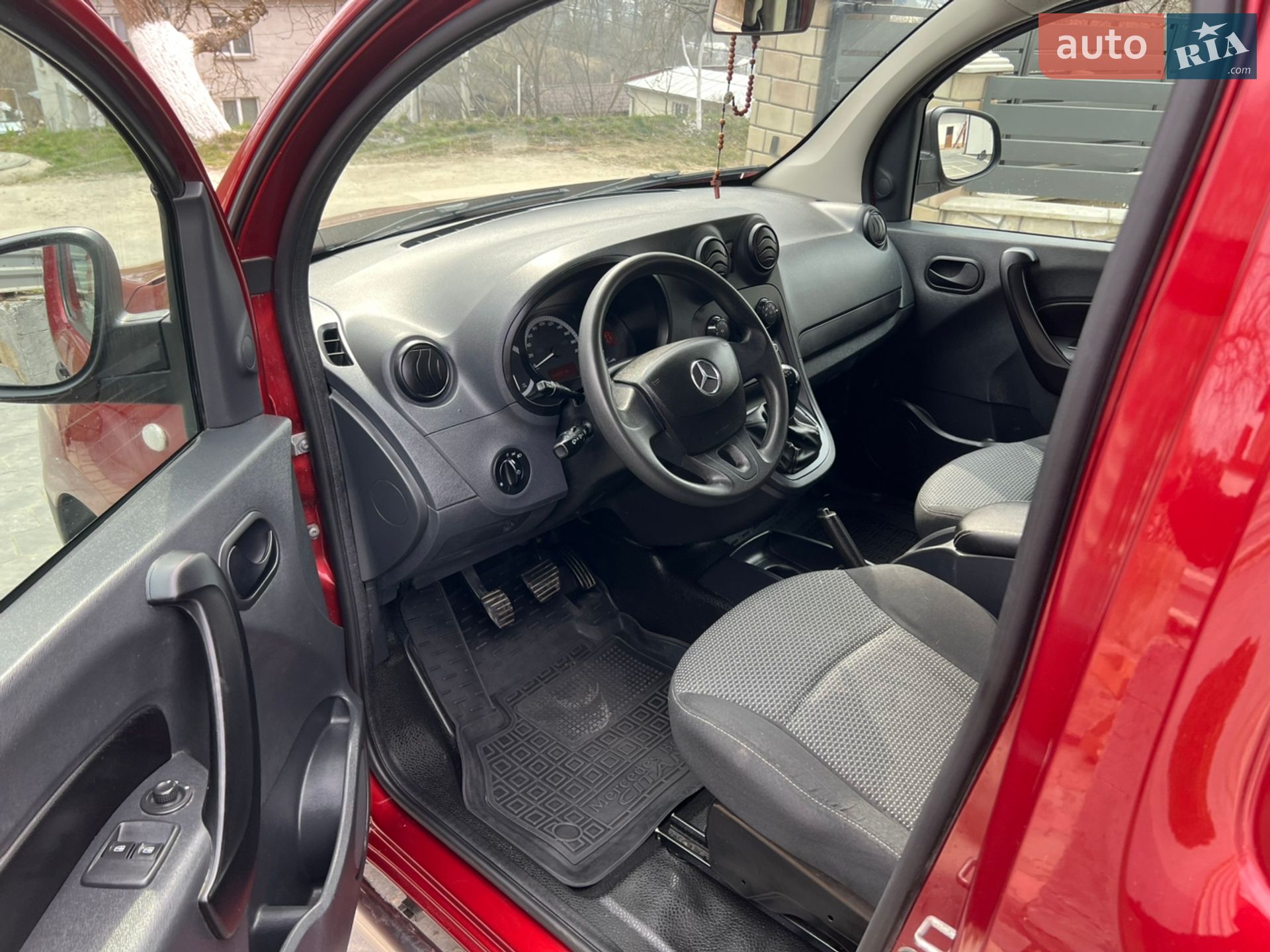 Mercedes-Benz Citan 2018 VIN WDF4156031U233742 фото оголошення 37 з 48