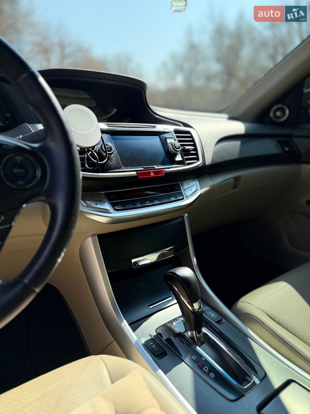 Honda Accord 2015 VIN LUCCR2660G3300047 фото оголошення 6 з 12