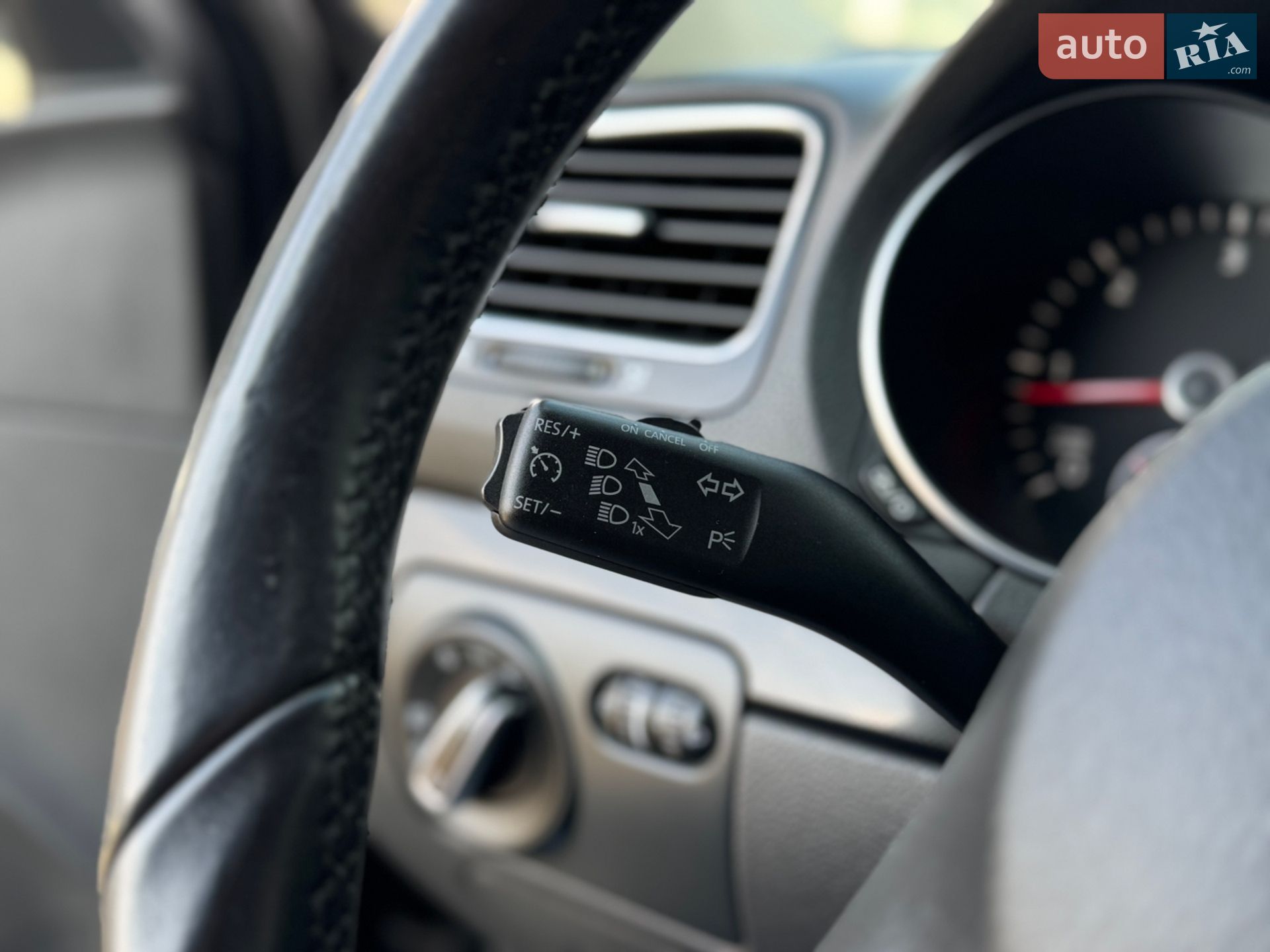 Volkswagen Golf 2013 VIN WVWZZZ1KZDM650791 фото оголошення 24 з 37