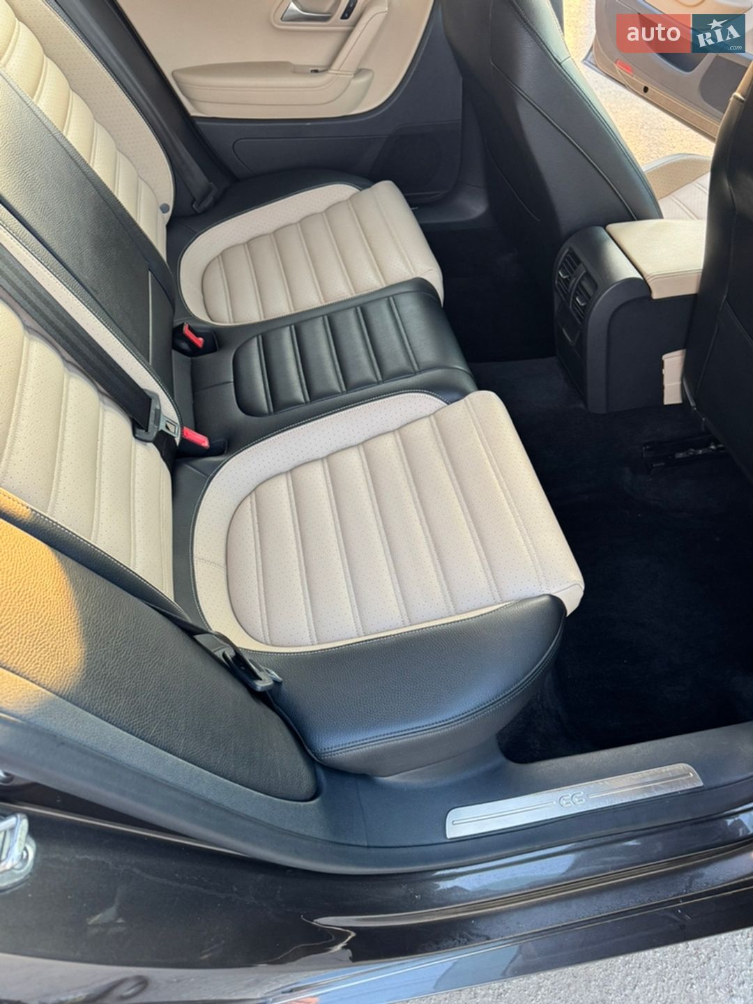 Volkswagen CC / Passat CC 2012 VIN WVWBP7AN6DE511325 фото оголошення 17 з 28