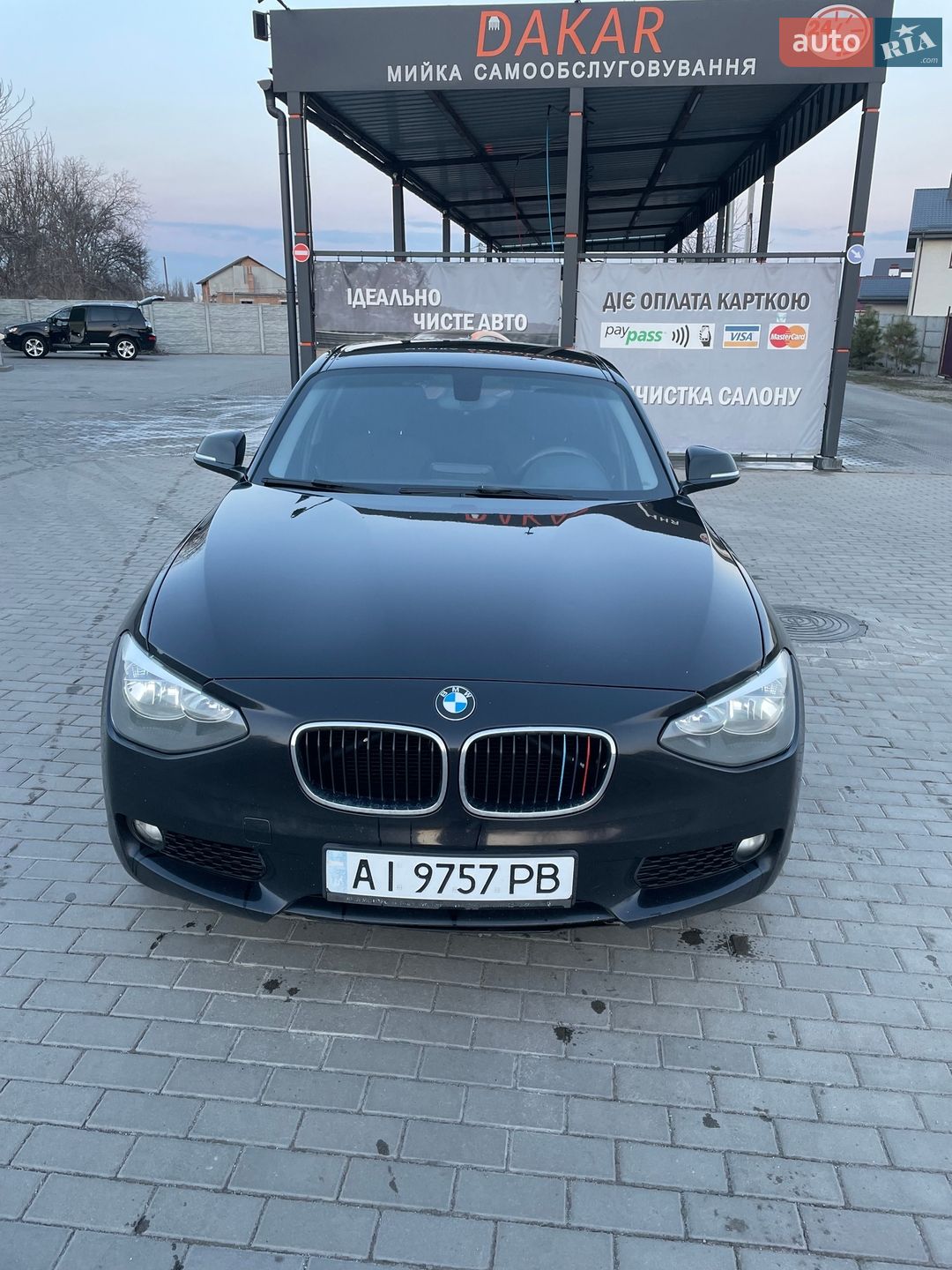 BMW 1 Series 2013 VIN WBA1R11000J637198 фото оголошення 7 з 14