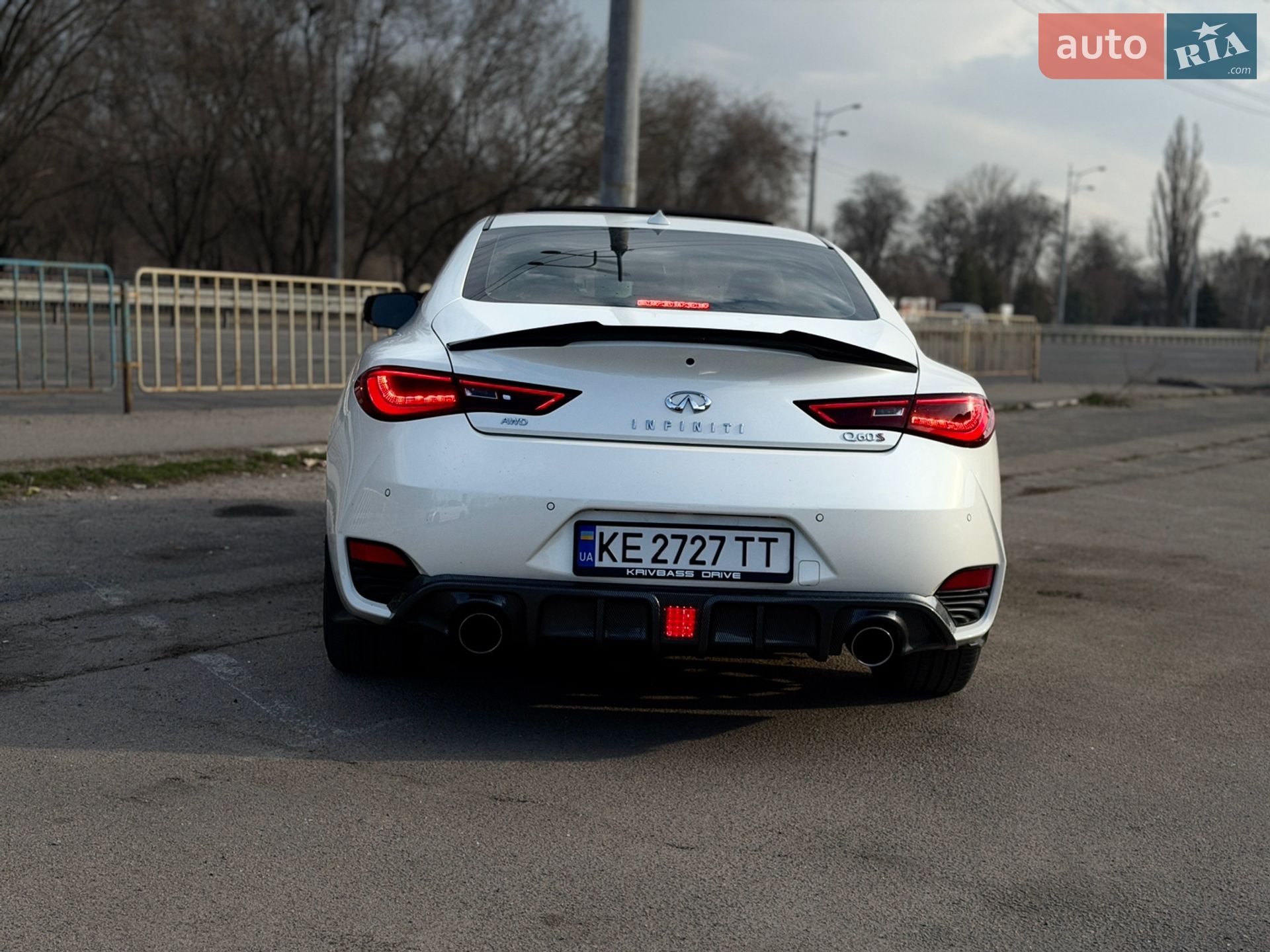Infiniti Q60 2016 VIN JN1FV7ELXHM701739 фото оголошення 2 з 12