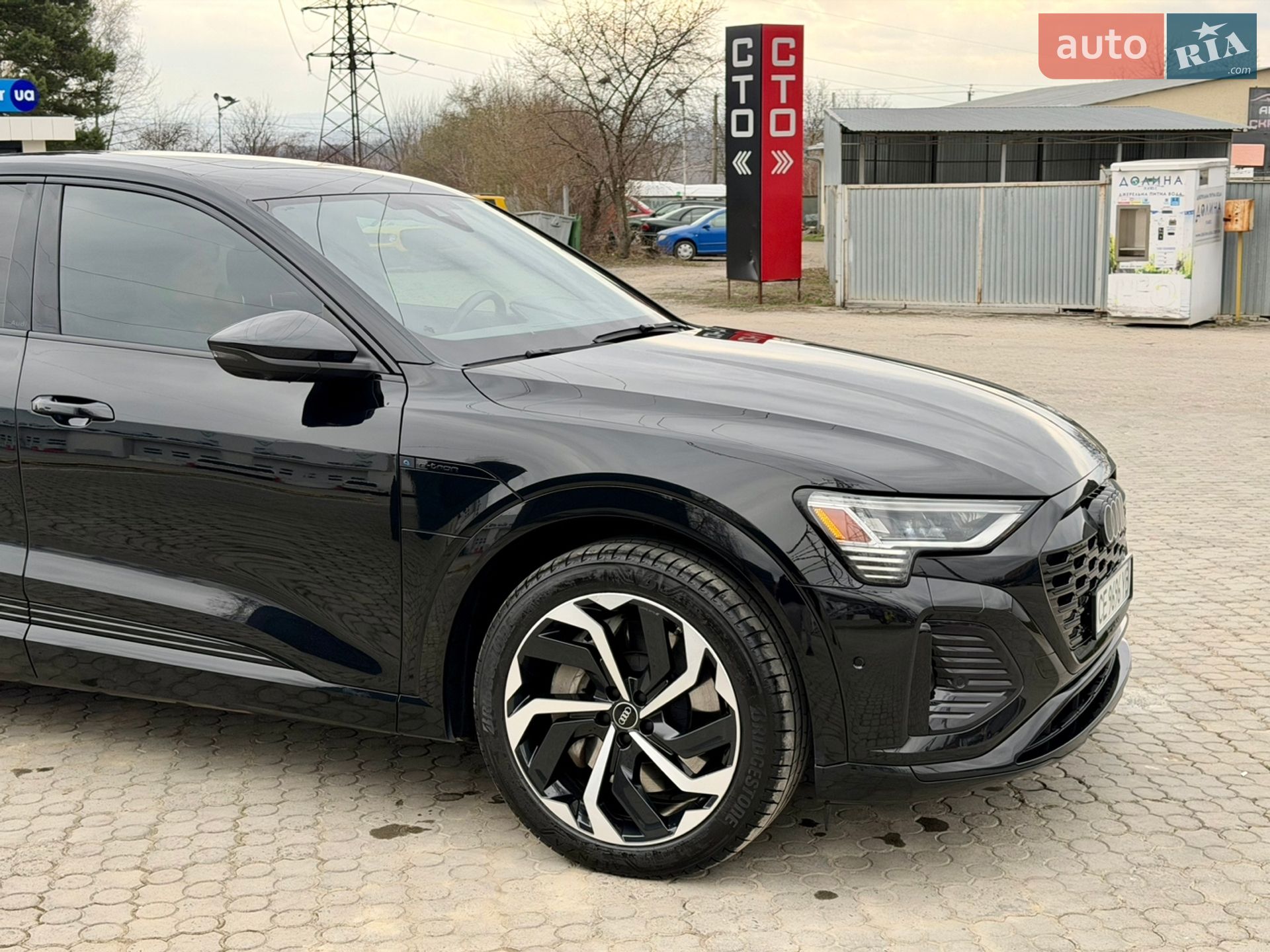 Audi Q8 Sportback e-tron 2023 VIN WA1DABGE2RB028521 фото оголошення 9 з 84