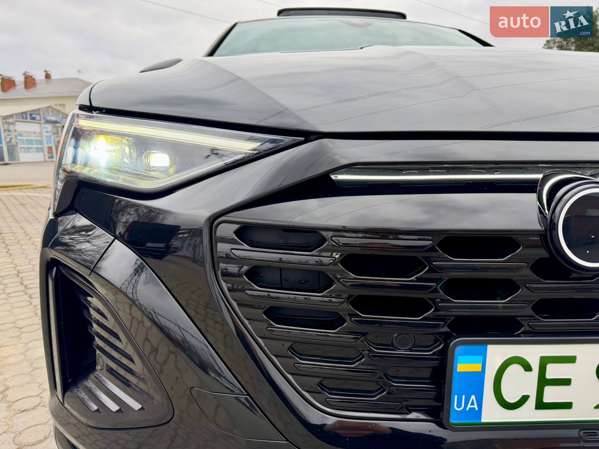 Audi Q8 Sportback e-tron 2023 VIN WA1DABGE2RB028521 фото оголошення 24 з 84