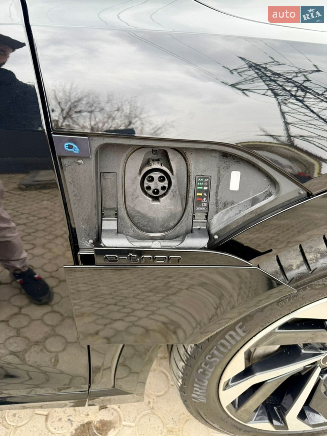Audi Q8 Sportback e-tron 2023 VIN WA1DABGE2RB028521 фото оголошення 36 з 84