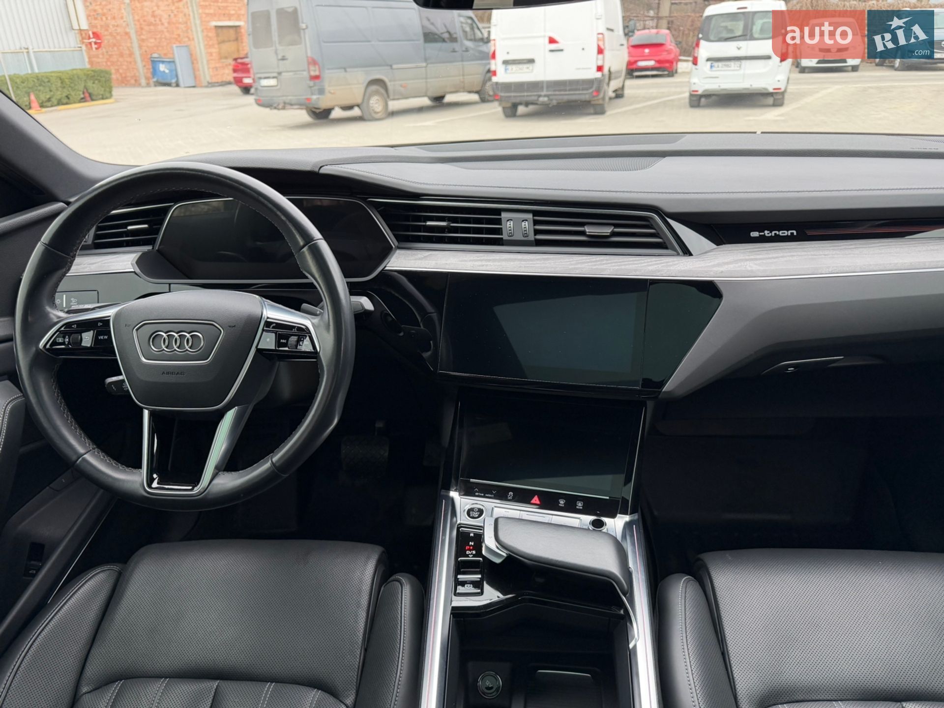 Audi Q8 Sportback e-tron 2023 VIN WA1DABGE2RB028521 фото оголошення 42 з 84