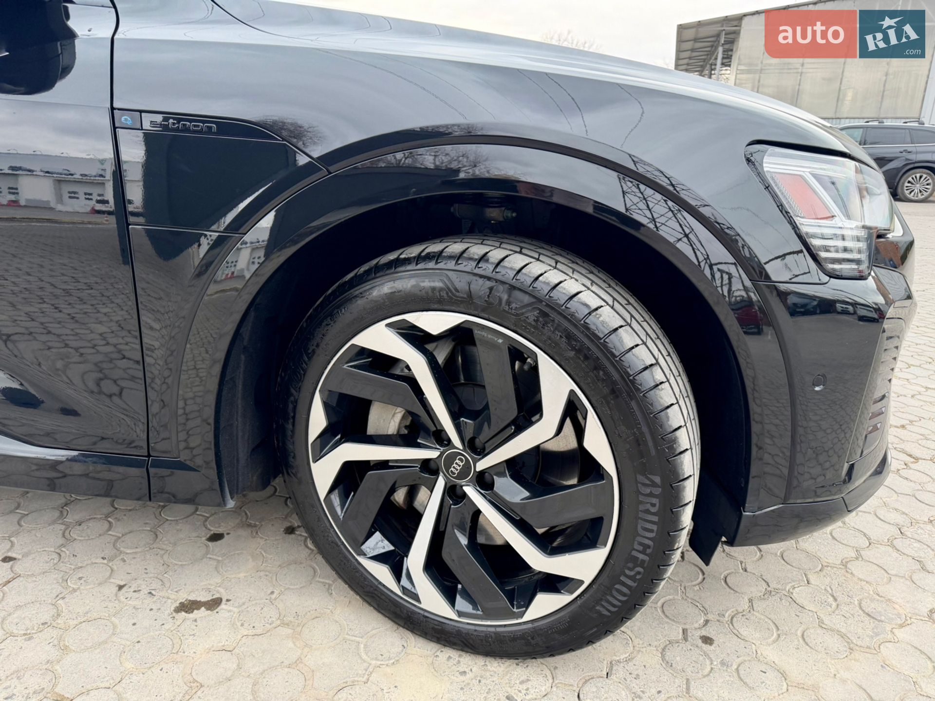 Audi Q8 Sportback e-tron 2023 VIN WA1DABGE2RB028521 фото оголошення 62 з 84
