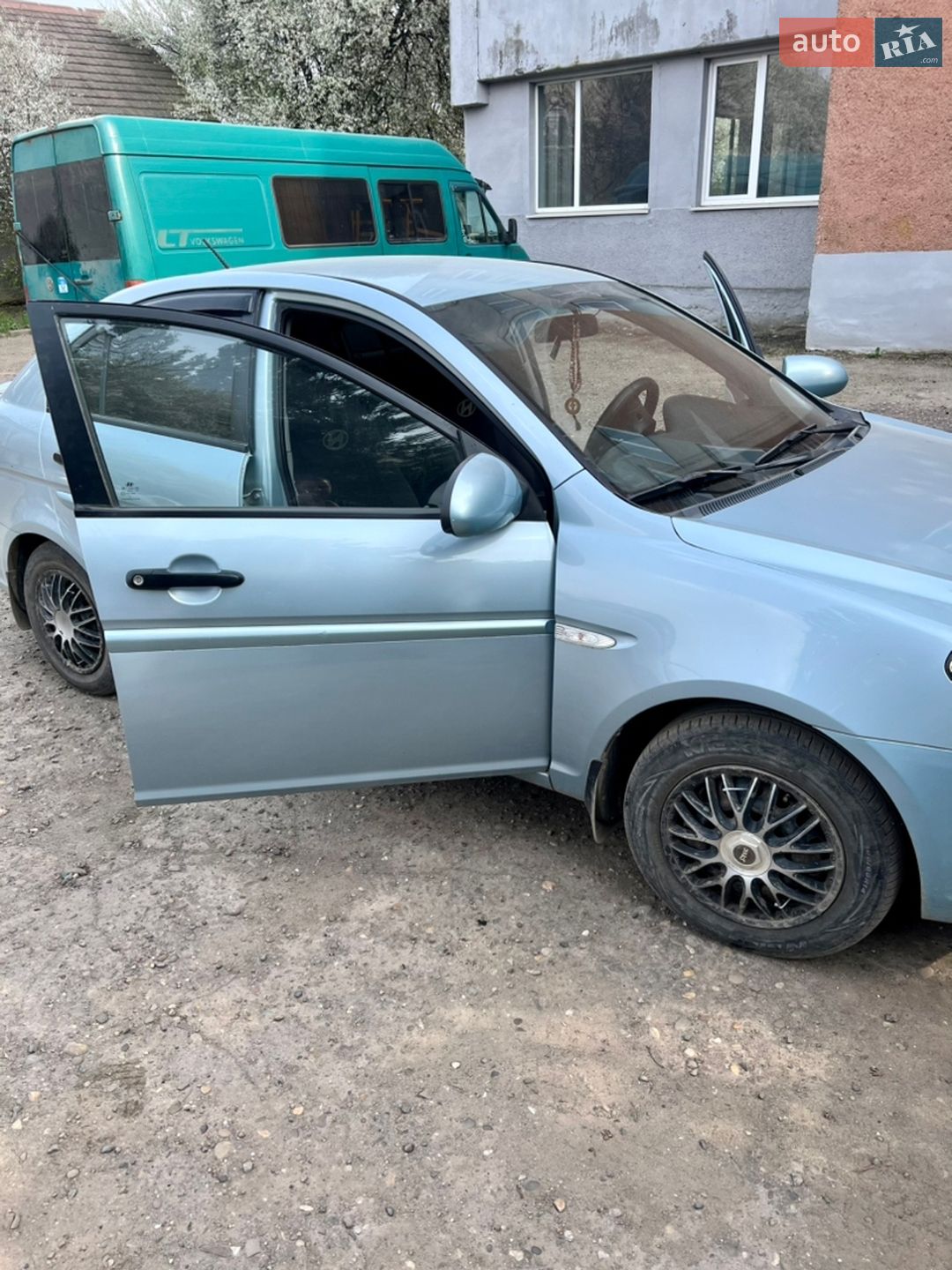 Hyundai Accent 2008 VIN NLHCM41AP8L204129 фото оголошення 2 з 15