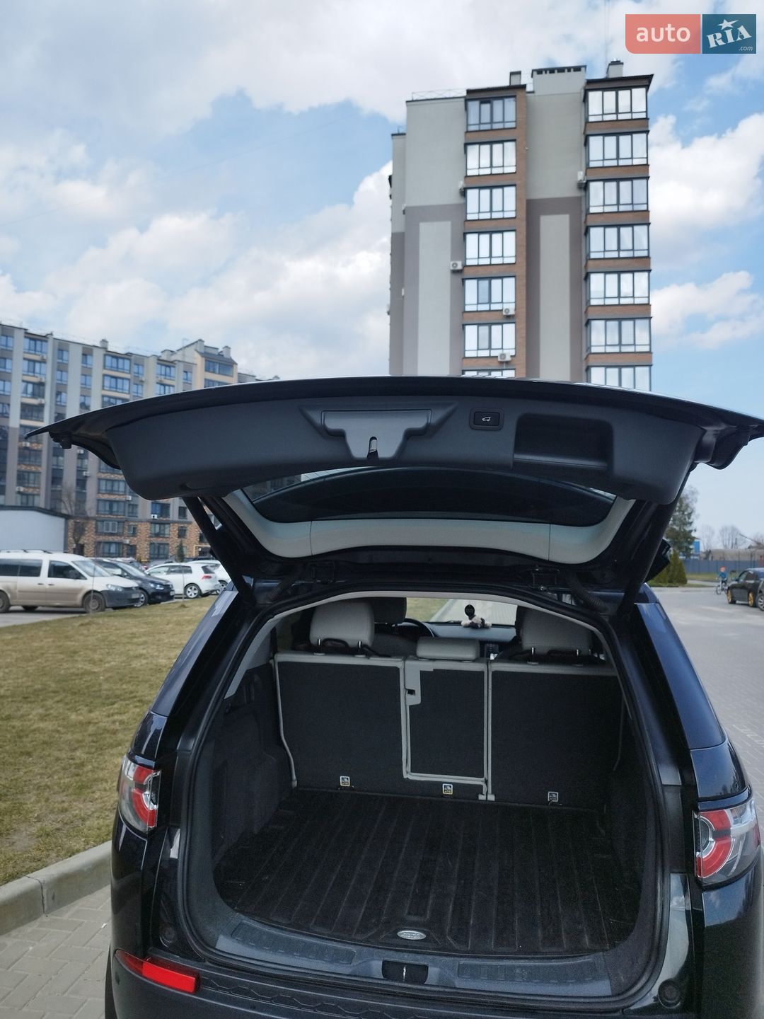 LAND ROVER Land Rover Discovery 2016 VIN SALCP2BG9HH639241 фото оголошення 18 з 39