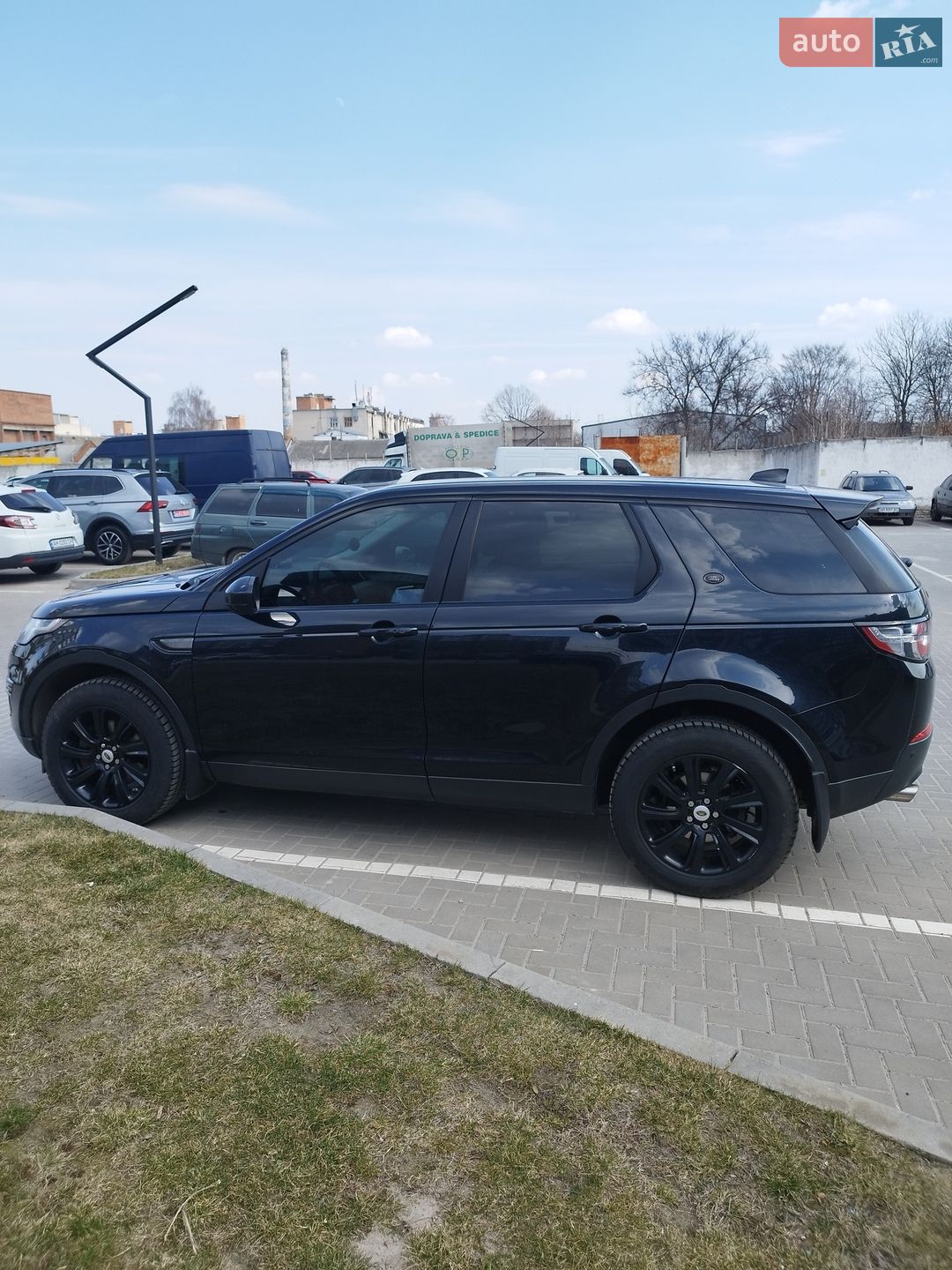 LAND ROVER Land Rover Discovery 2016 VIN SALCP2BG9HH639241 фото оголошення 30 з 39