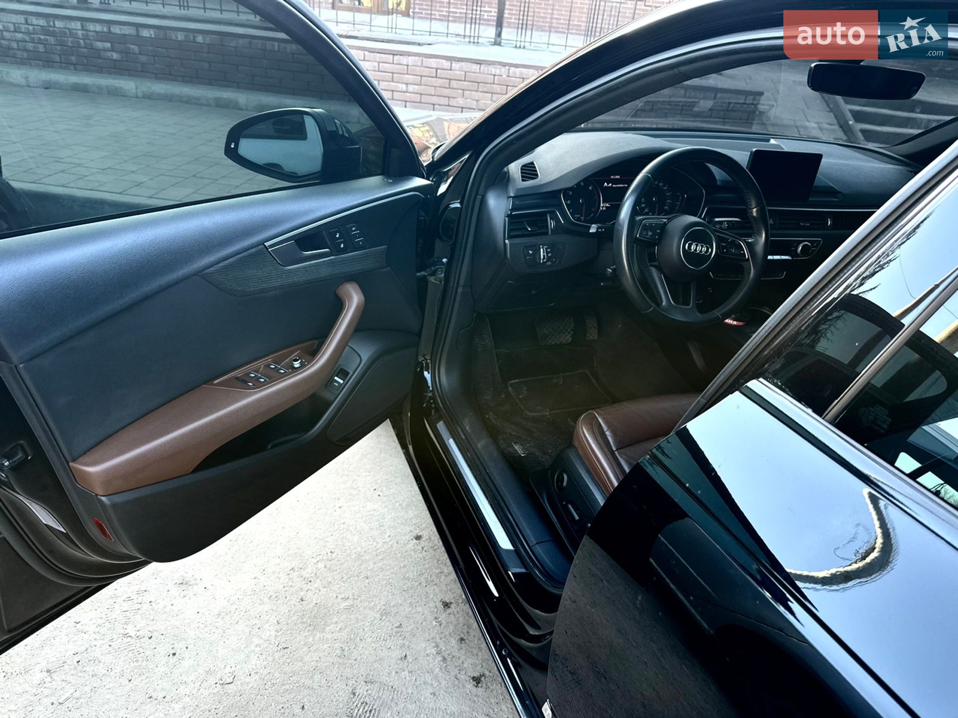 Audi A4 2018 VIN WAUGMAF47KN005332 фото оголошення 19 з 67