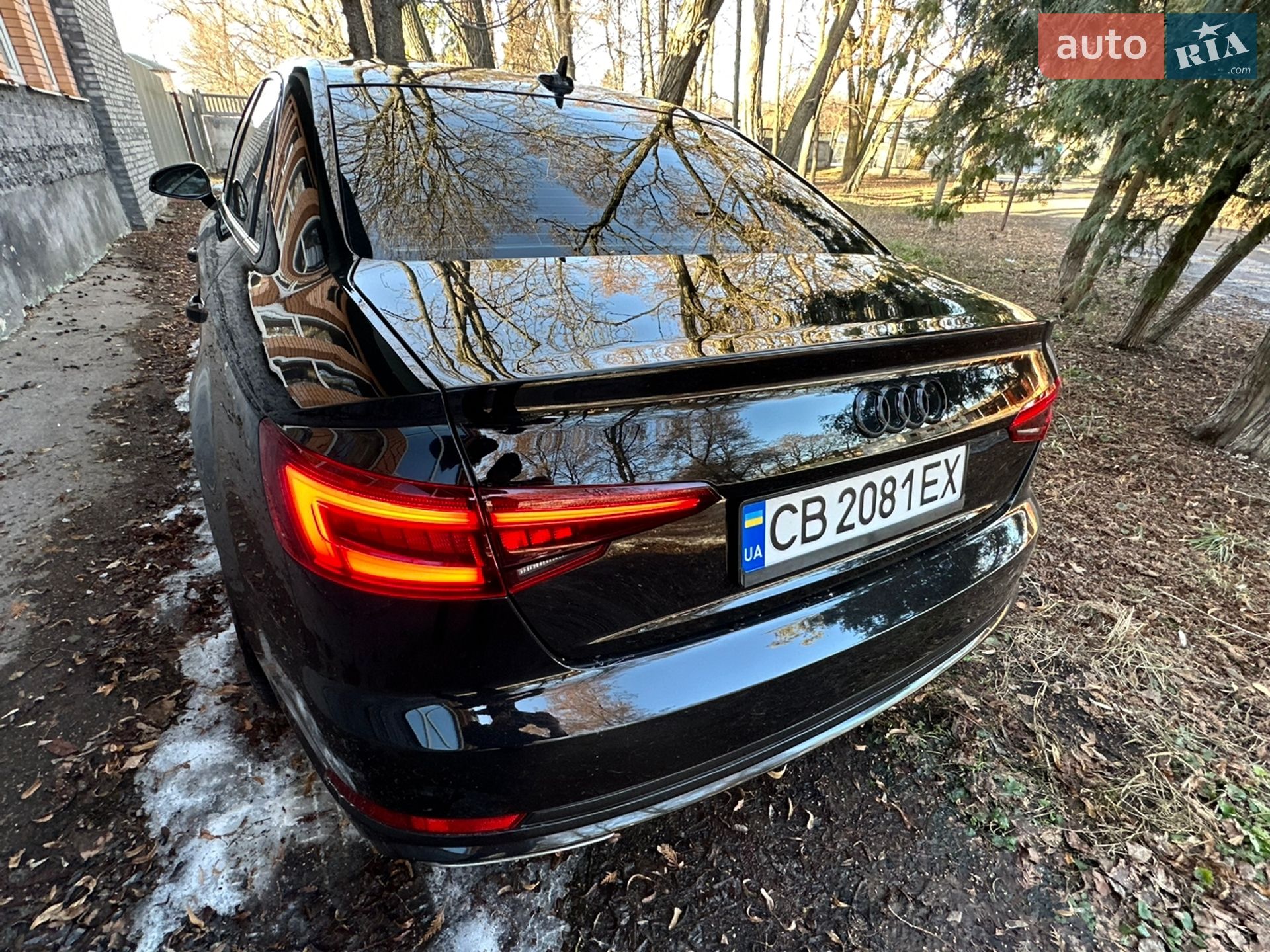 Audi A4 2018 VIN WAUGMAF47KN005332 фото оголошення 33 з 67