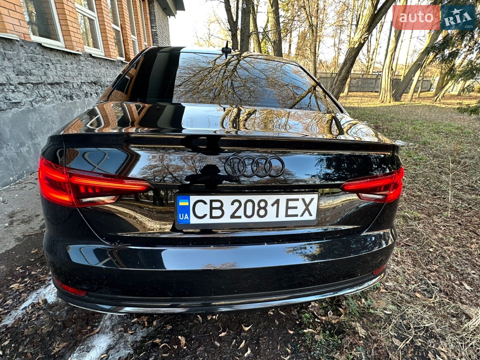 Audi A4 2018 VIN WAUGMAF47KN005332 фото оголошення 35 з 67