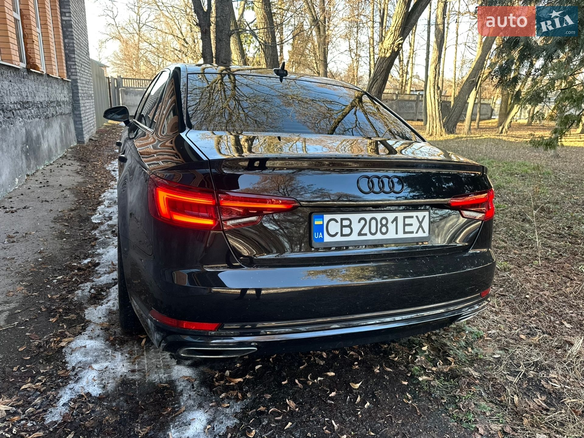 Audi A4 2018 VIN WAUGMAF47KN005332 фото оголошення 37 з 67