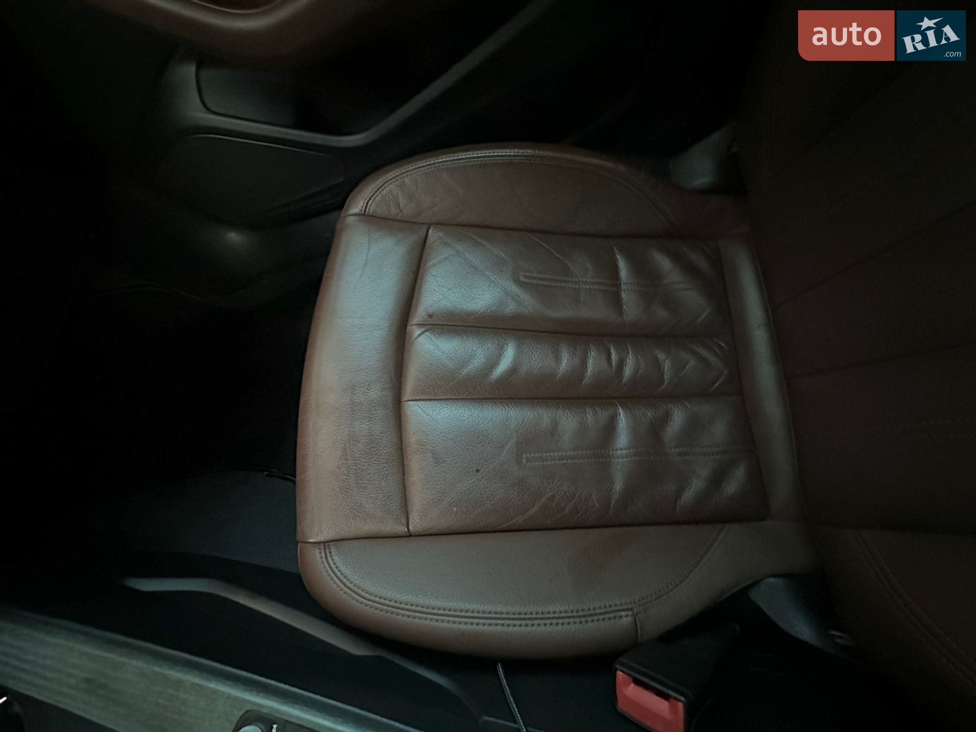 Audi A4 2018 VIN WAUGMAF47KN005332 фото оголошення 51 з 67