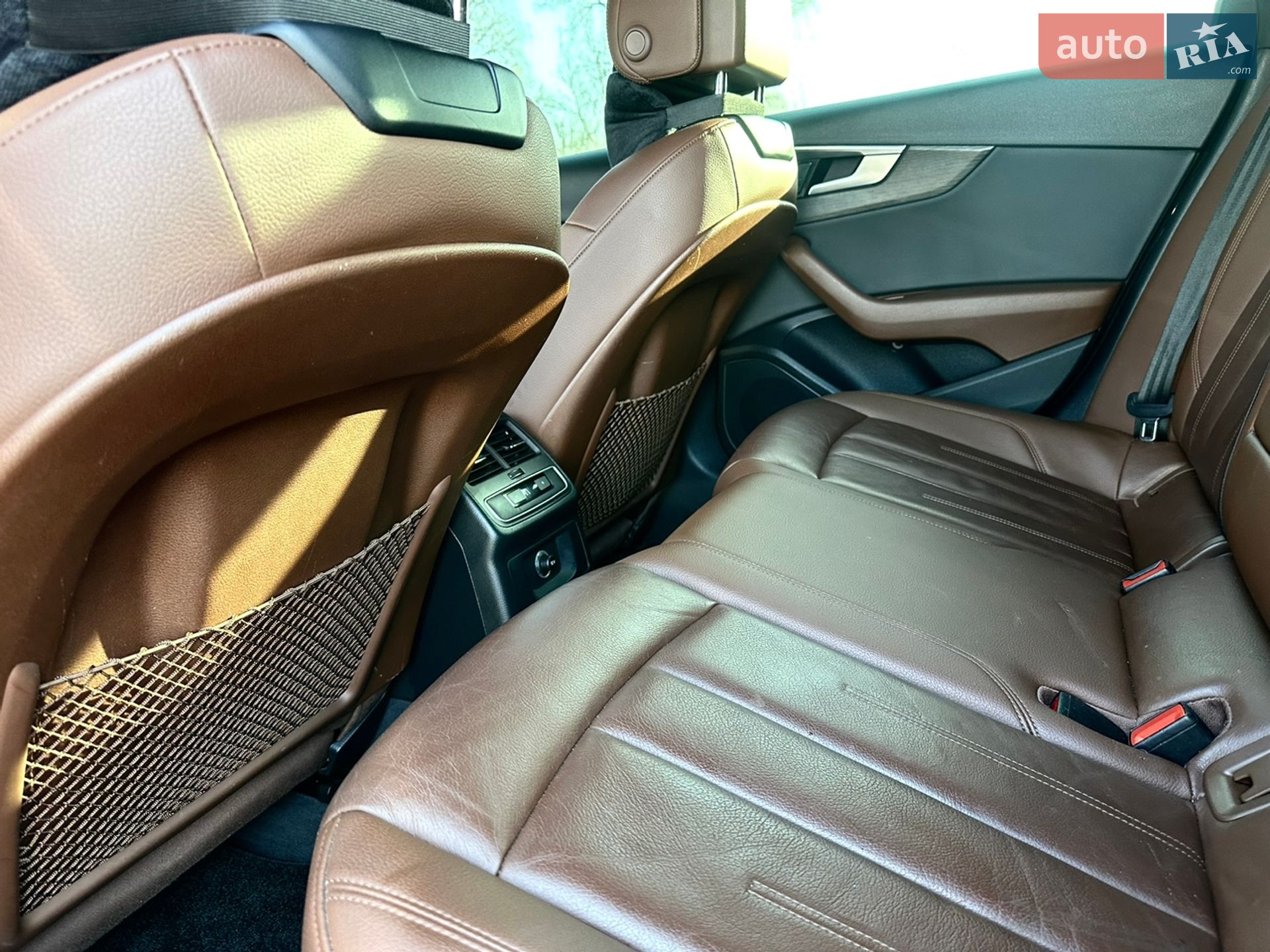 Audi A4 2018 VIN WAUGMAF47KN005332 фото оголошення 61 з 67