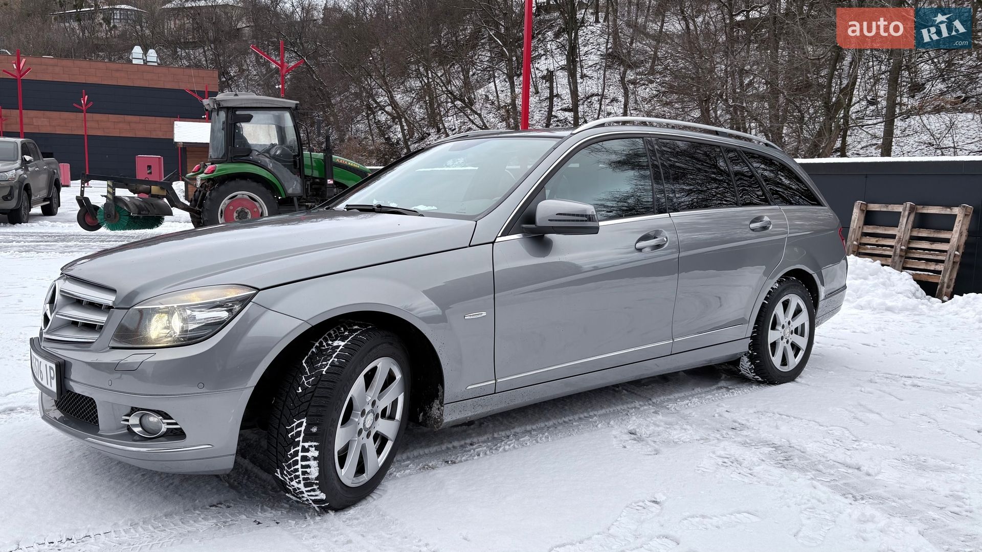 Mercedes-Benz C-Class 2009 VIN WDD2042071F437647 фото оголошення 4 з 14