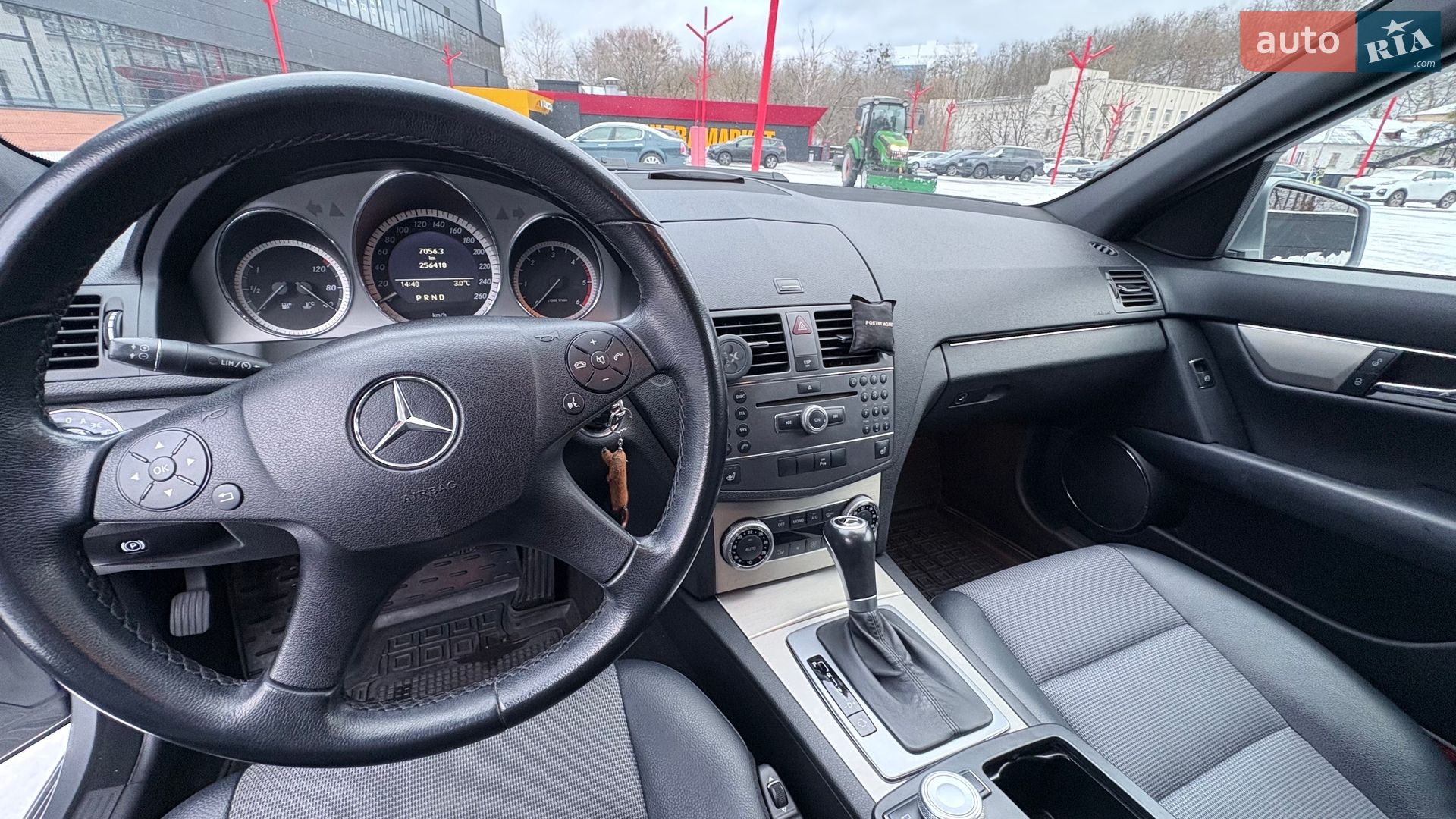 Mercedes-Benz C-Class 2009 VIN WDD2042071F437647 фото оголошення 11 з 14