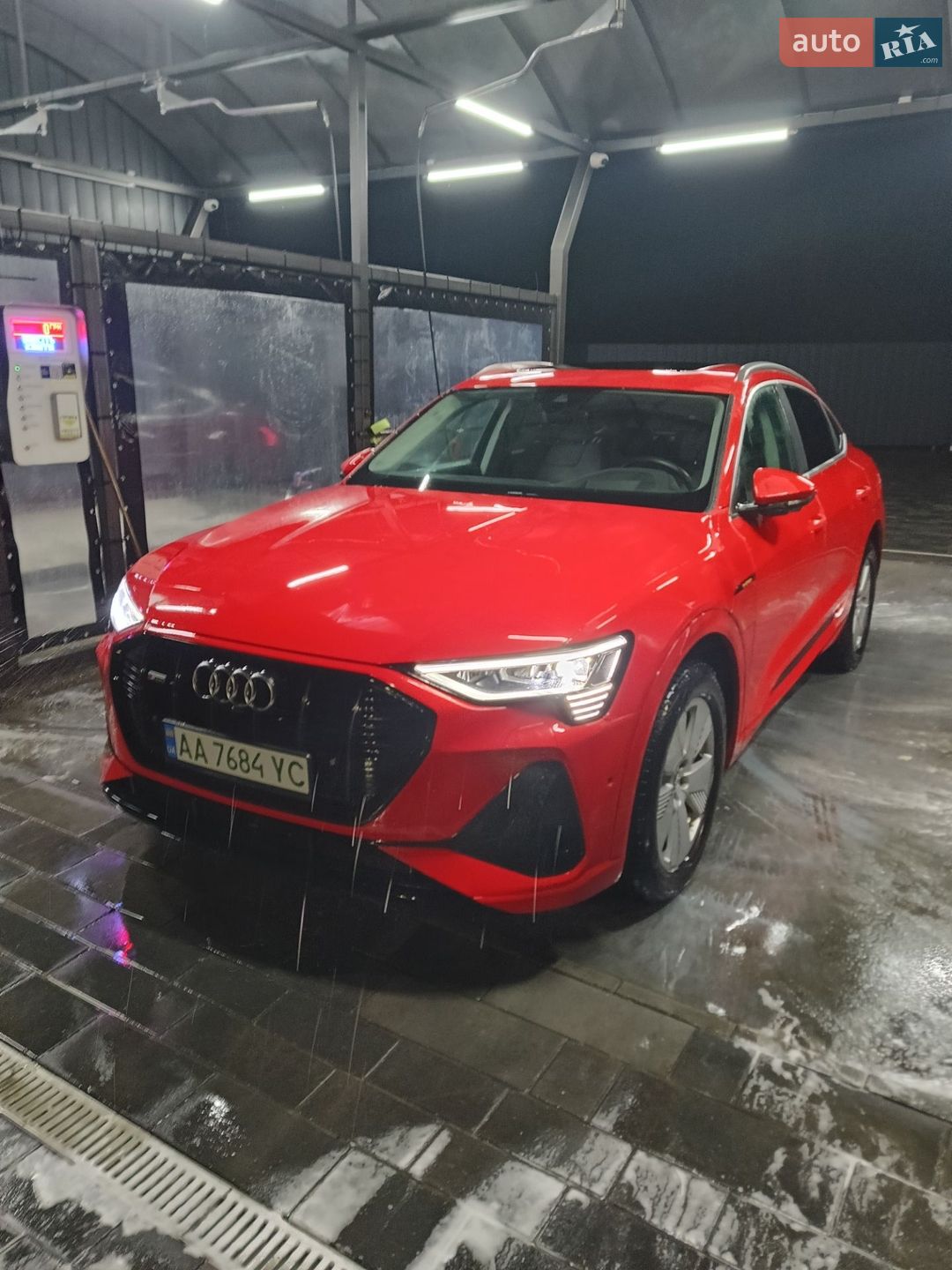 Audi e-tron Sportback 2020 VIN WAUZZZGE9MB007149 фото оголошення 2 з 62
