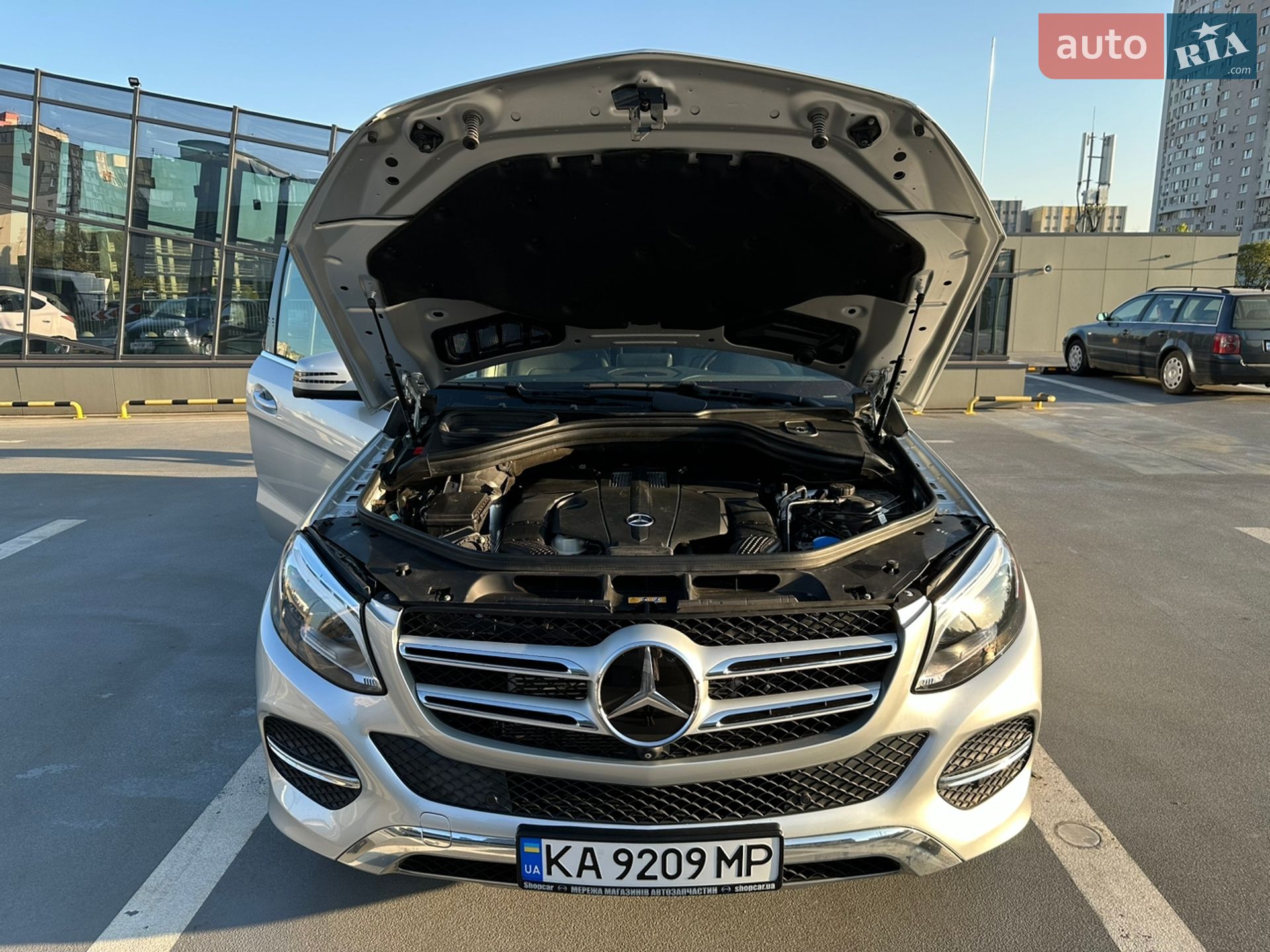 Mercedes-Benz GLE-Class 2018 VIN 4JGDA6DB1JB098342 фото оголошення 6 з 68