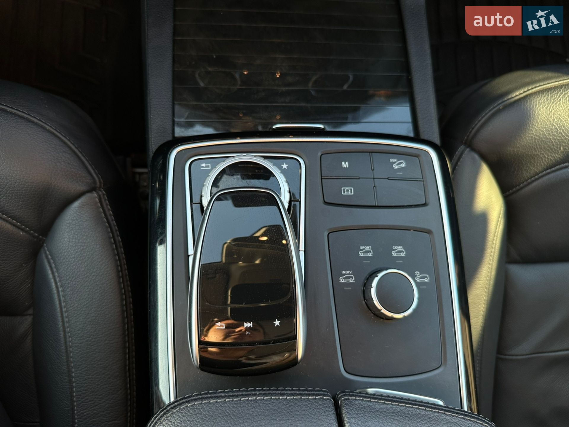 Mercedes-Benz GLE-Class 2018 VIN 4JGDA6DB1JB098342 фото оголошення 41 з 68