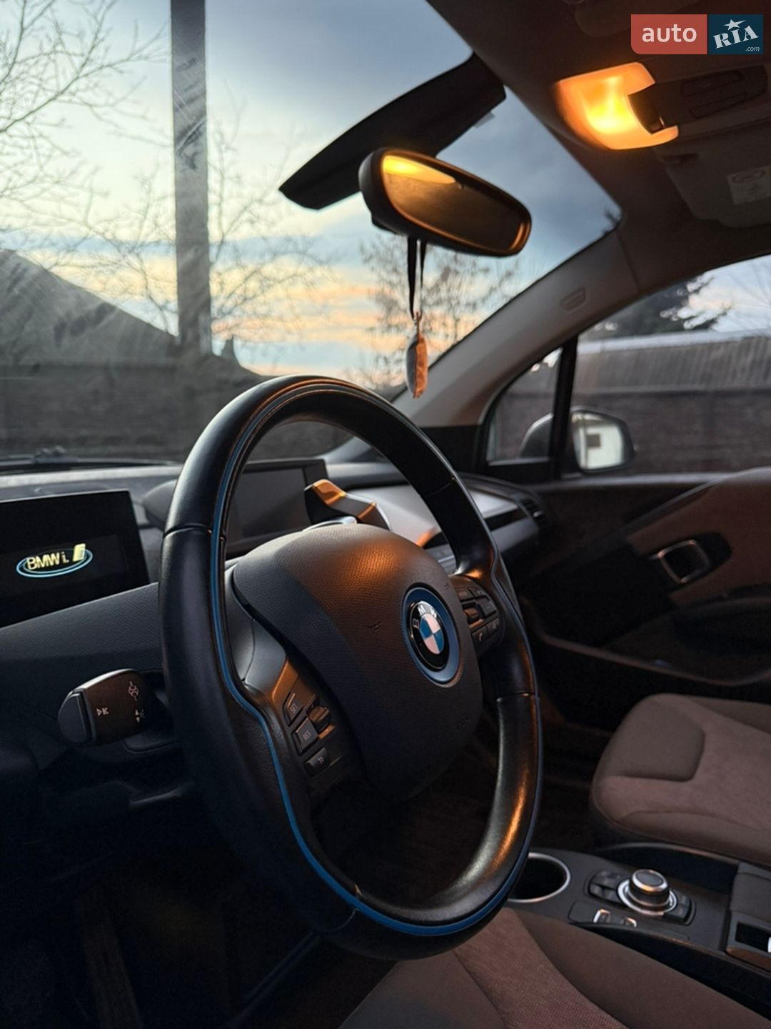 BMW I3 2014 VIN WBY1Z21060V305170 фото оголошення 11 з 11