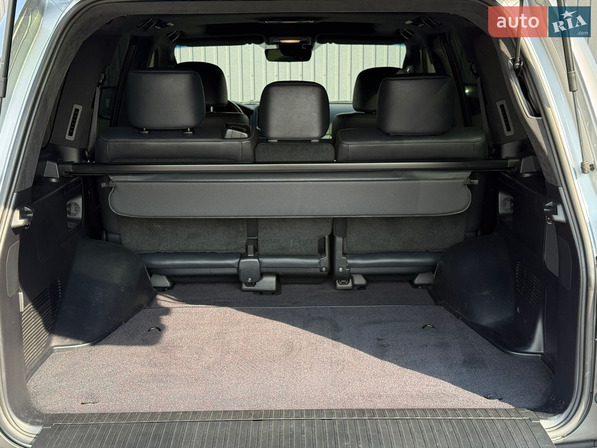 Toyota Land Cruiser 2018 VIN JTMCV02J304258364 фото оголошення 22 з 77