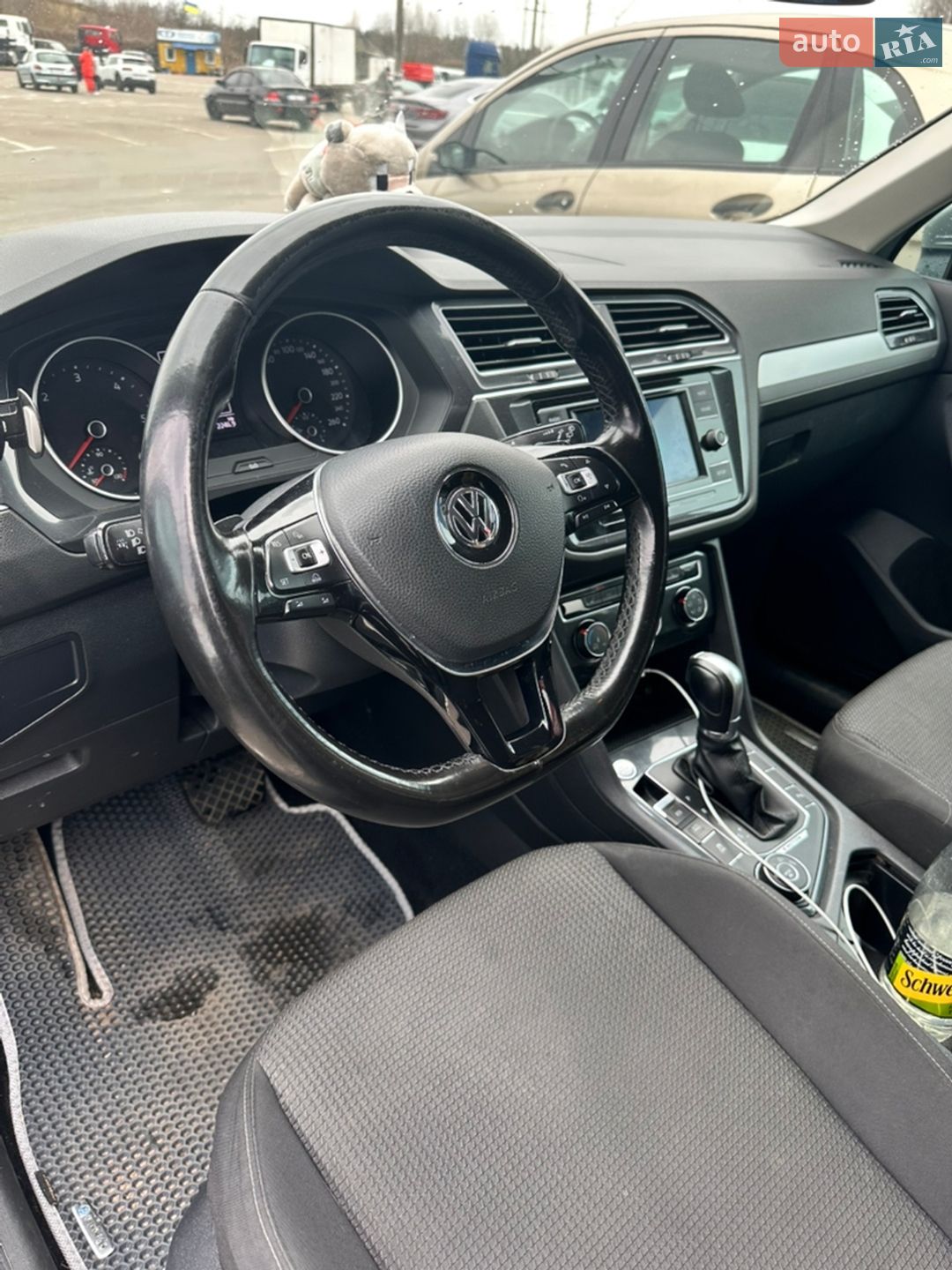 Volkswagen Tiguan 2017 VIN WVGZZZ5NZJW836824 фото оголошення 9 з 18