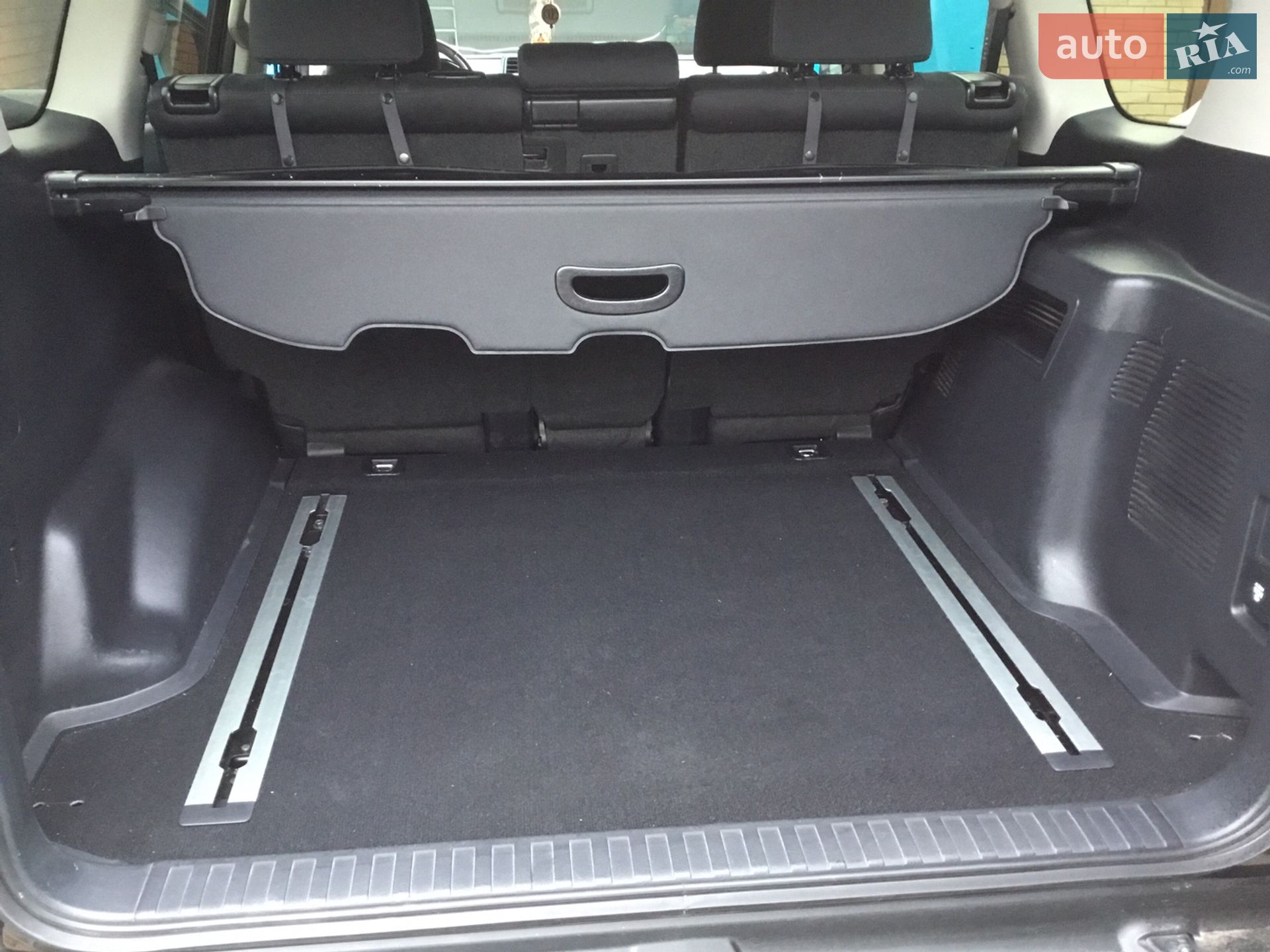 Toyota Land Cruiser Prado 2019 VIN JTEBR3FJX0K128441 фото оголошення 32 з 37