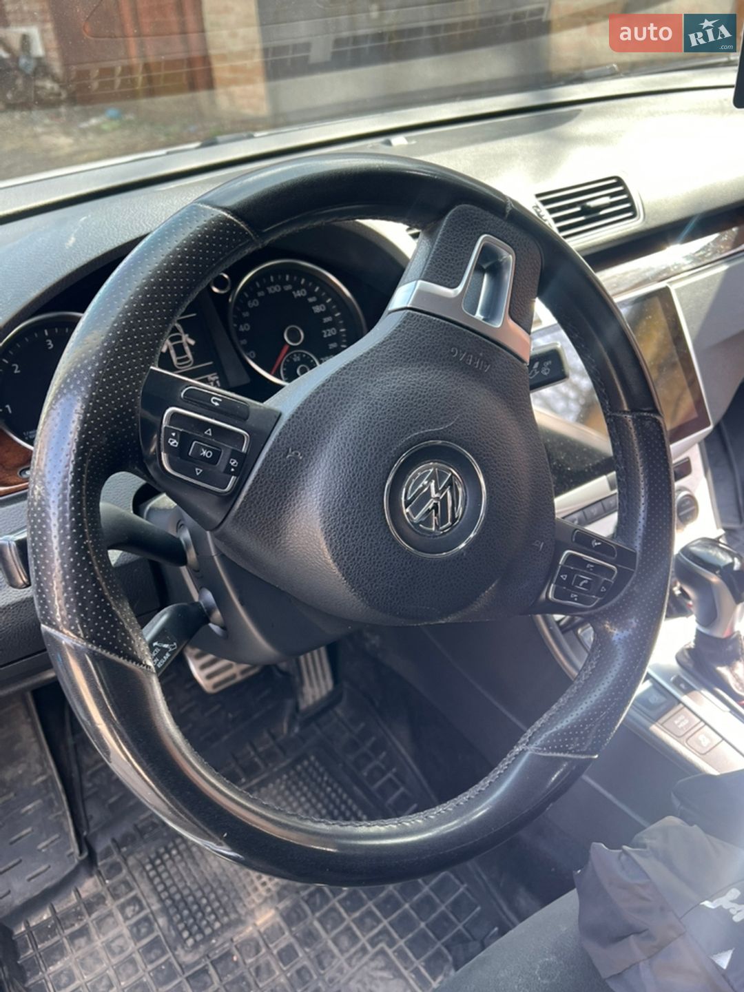 Volkswagen Passat 2013 VIN WVWZZZ3CZEP005475 фото оголошення 19 з 49