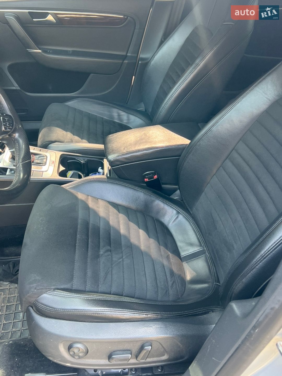 Volkswagen Passat 2013 VIN WVWZZZ3CZEP005475 фото оголошення 39 з 49
