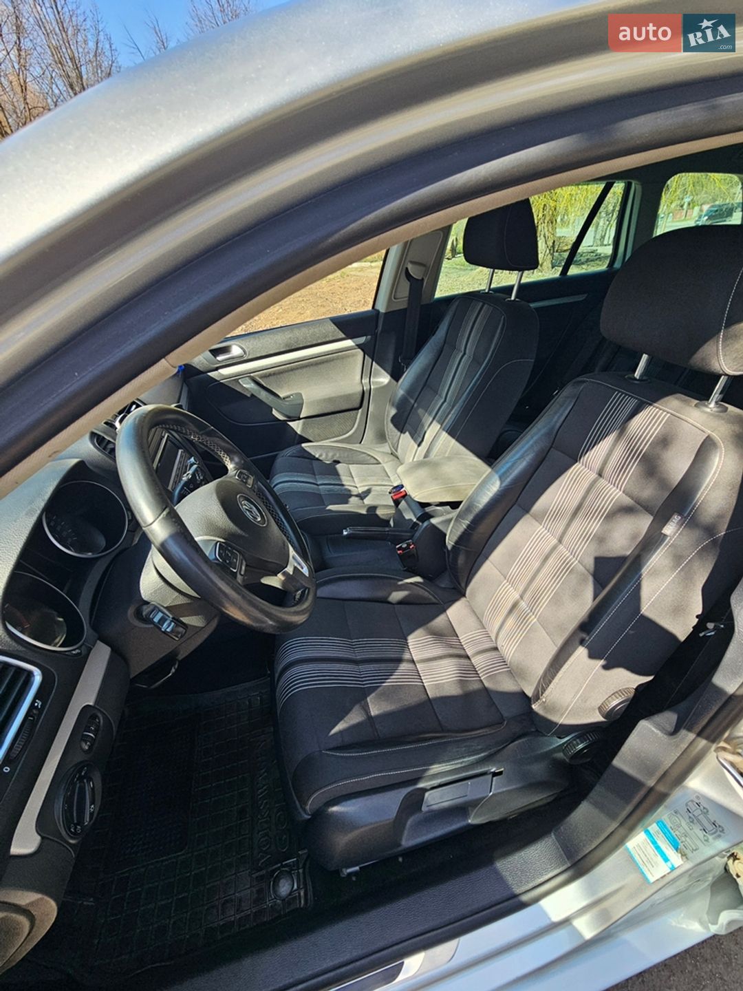 Volkswagen Golf 2012 VIN WVWZZZ1KZDM601568 фото оголошення 12 з 41