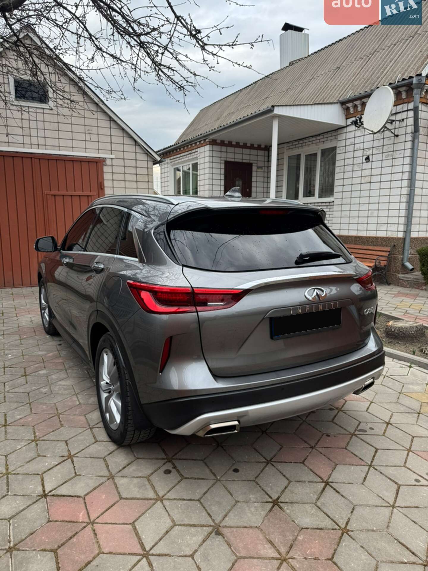 Infiniti QX50 2020 VIN 3PCAJ5M11LF120669 фото оголошення 3 з 13