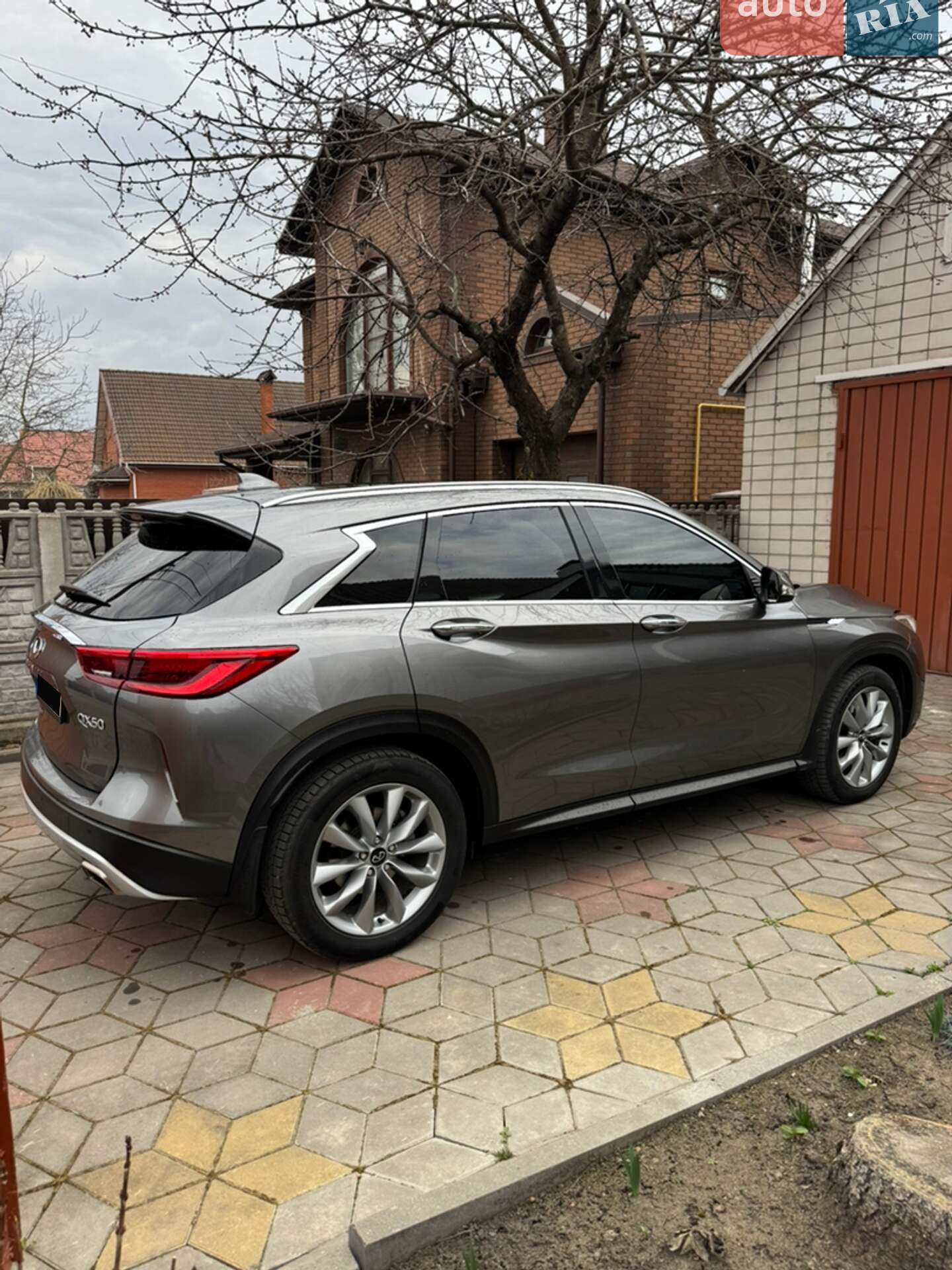 Infiniti QX50 2020 VIN 3PCAJ5M11LF120669 фото оголошення 4 з 13