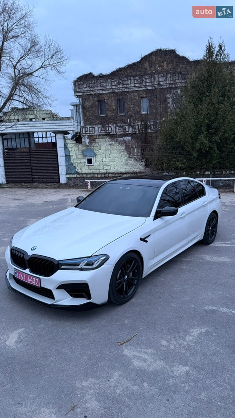 BMW 5 Series 2019 VIN WBAJA5C52KBX87642 фото оголошення 4 з 40