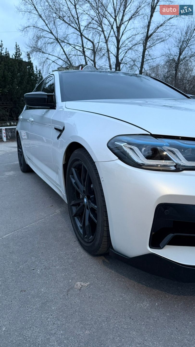 BMW 5 Series 2019 VIN WBAJA5C52KBX87642 фото оголошення 5 з 40