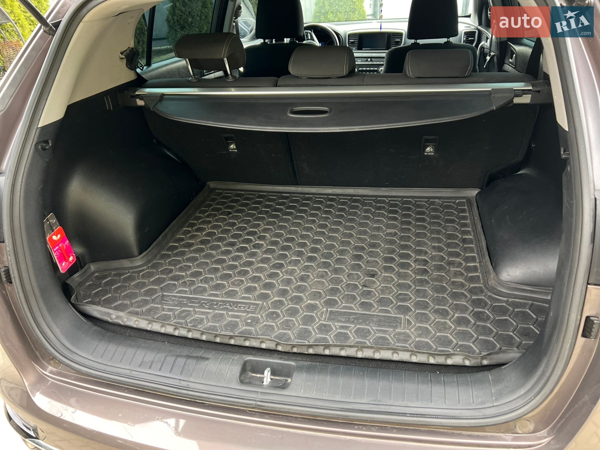 Kia Sportage 2018 VIN U5YPG812GKL612041 фото оголошення 18 з 33