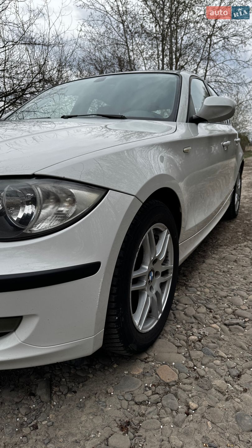 BMW 1 Series 2010 VIN WBAUD71090P317888 фото оголошення 7 з 15