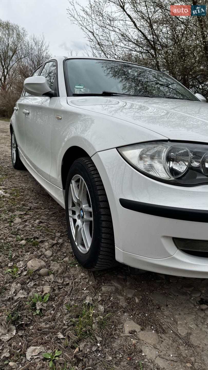 BMW 1 Series 2010 VIN WBAUD71090P317888 фото оголошення 6 з 15