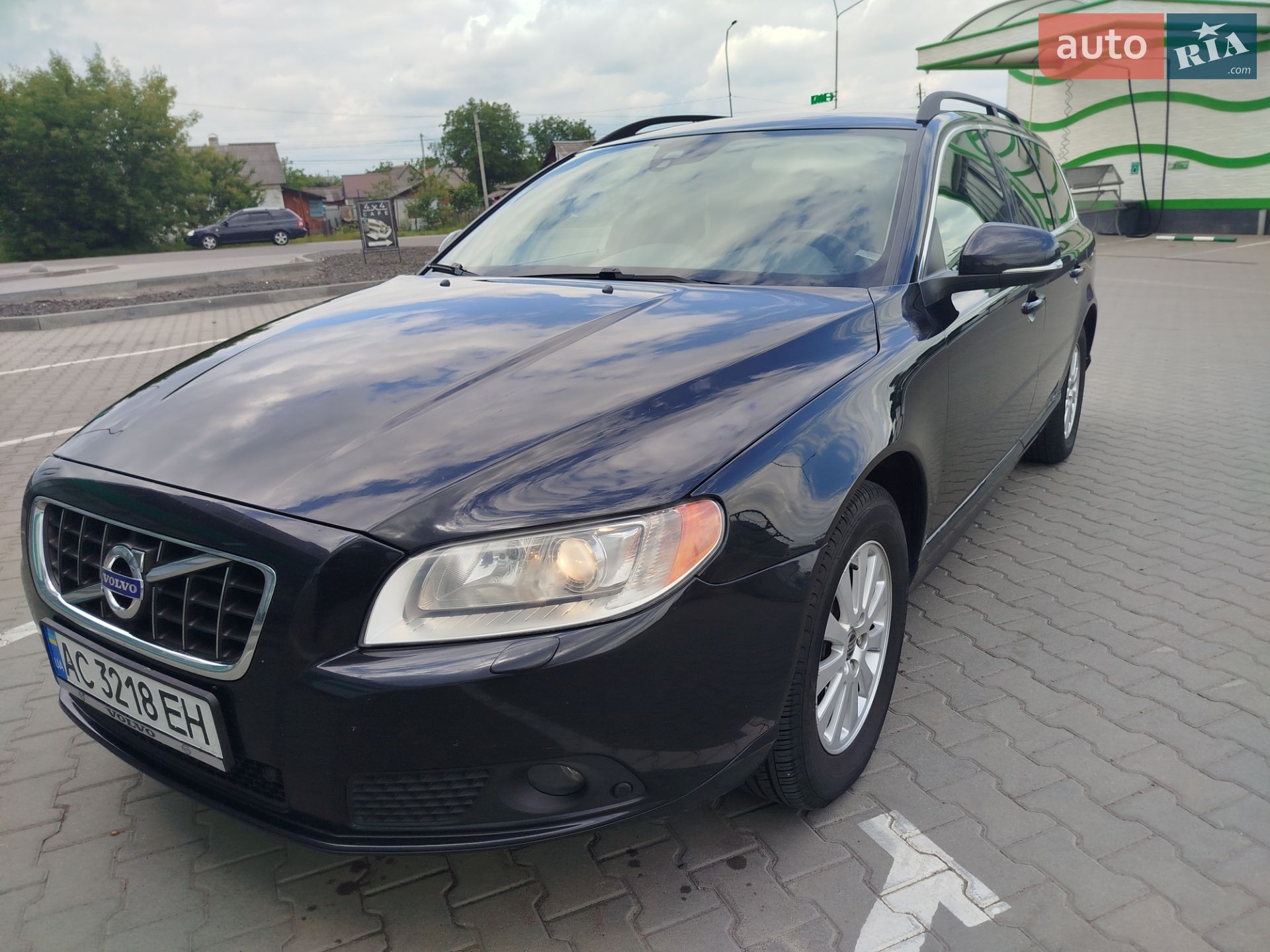 Volvo V70 2011 VIN YV1BW8256C1221259 фото оголошення 2 з 29