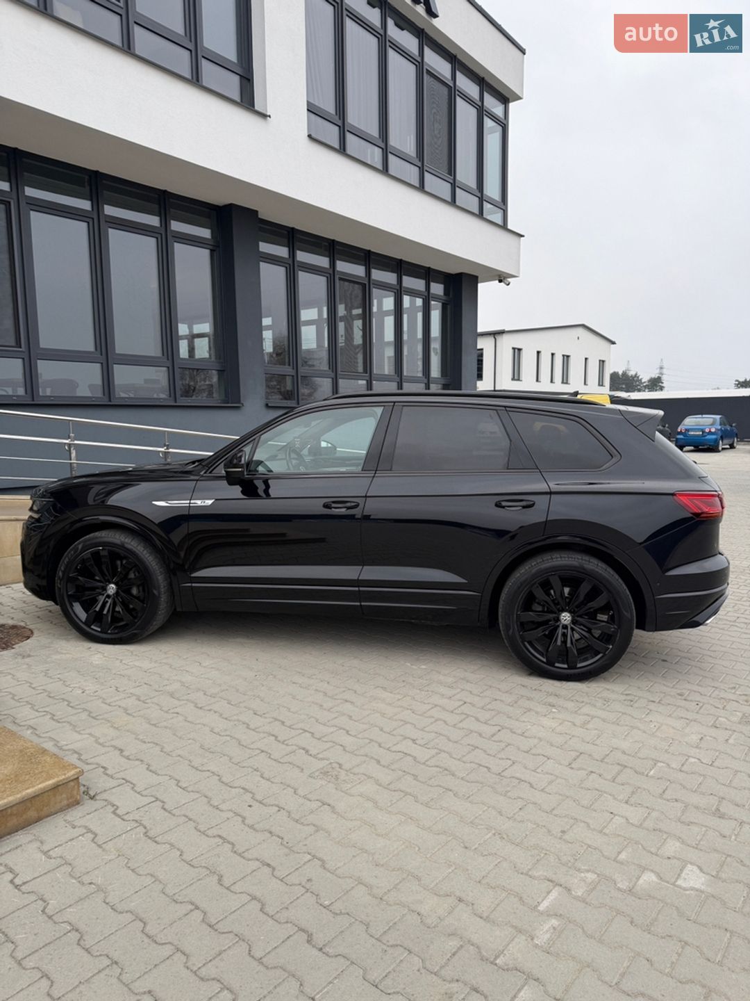 Volkswagen Touareg 2019 VIN WVGZZZCRZKD032008 фото оголошення 6 з 21