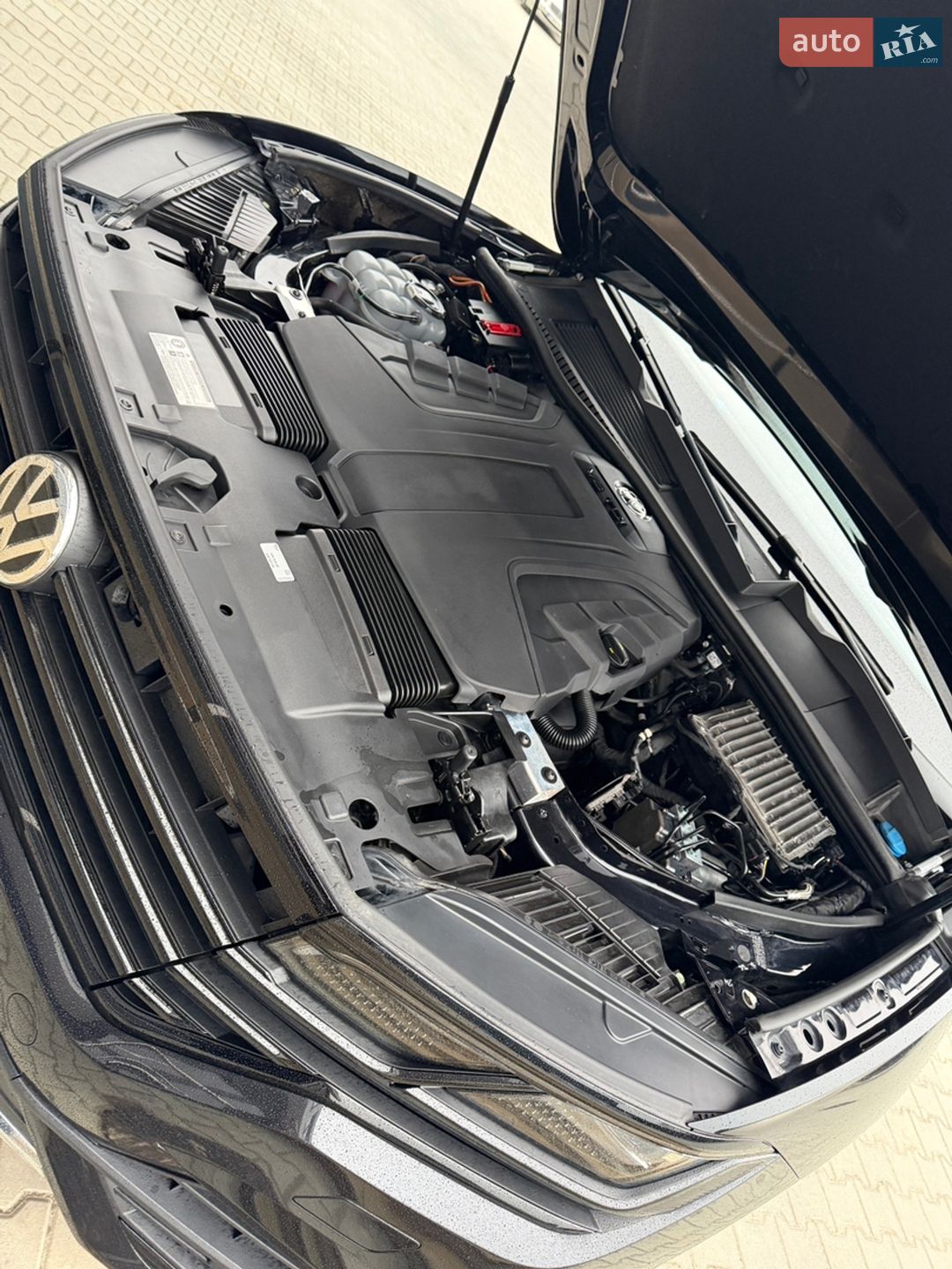 Volkswagen Touareg 2019 VIN WVGZZZCRZKD032008 фото оголошення 7 з 21
