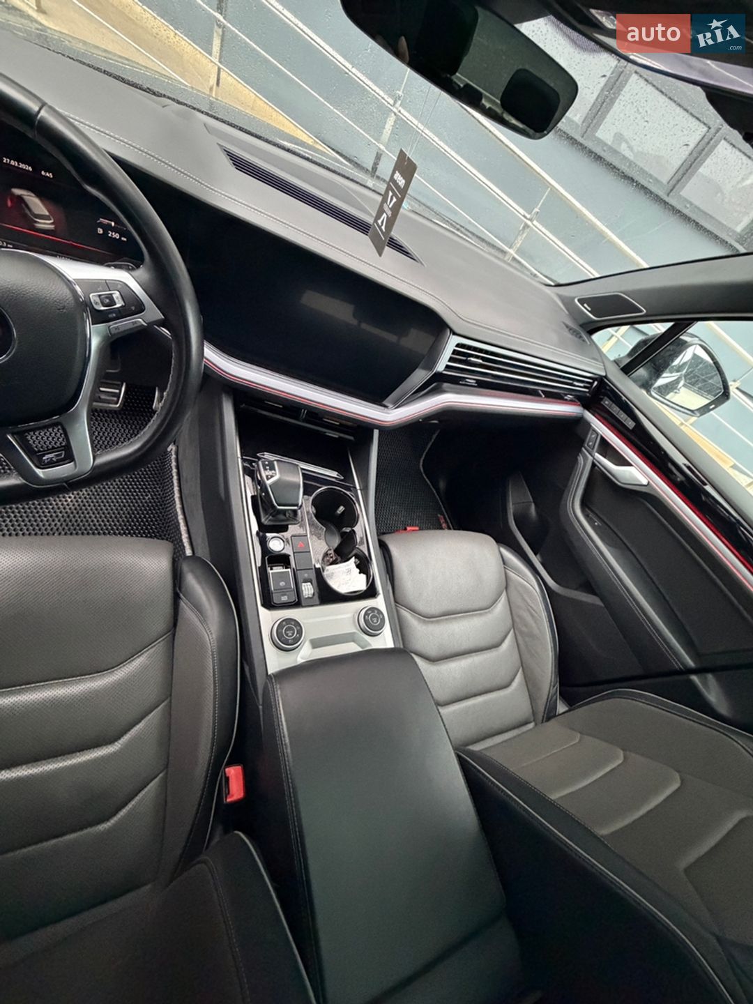 Volkswagen Touareg 2019 VIN WVGZZZCRZKD032008 фото оголошення 10 з 21