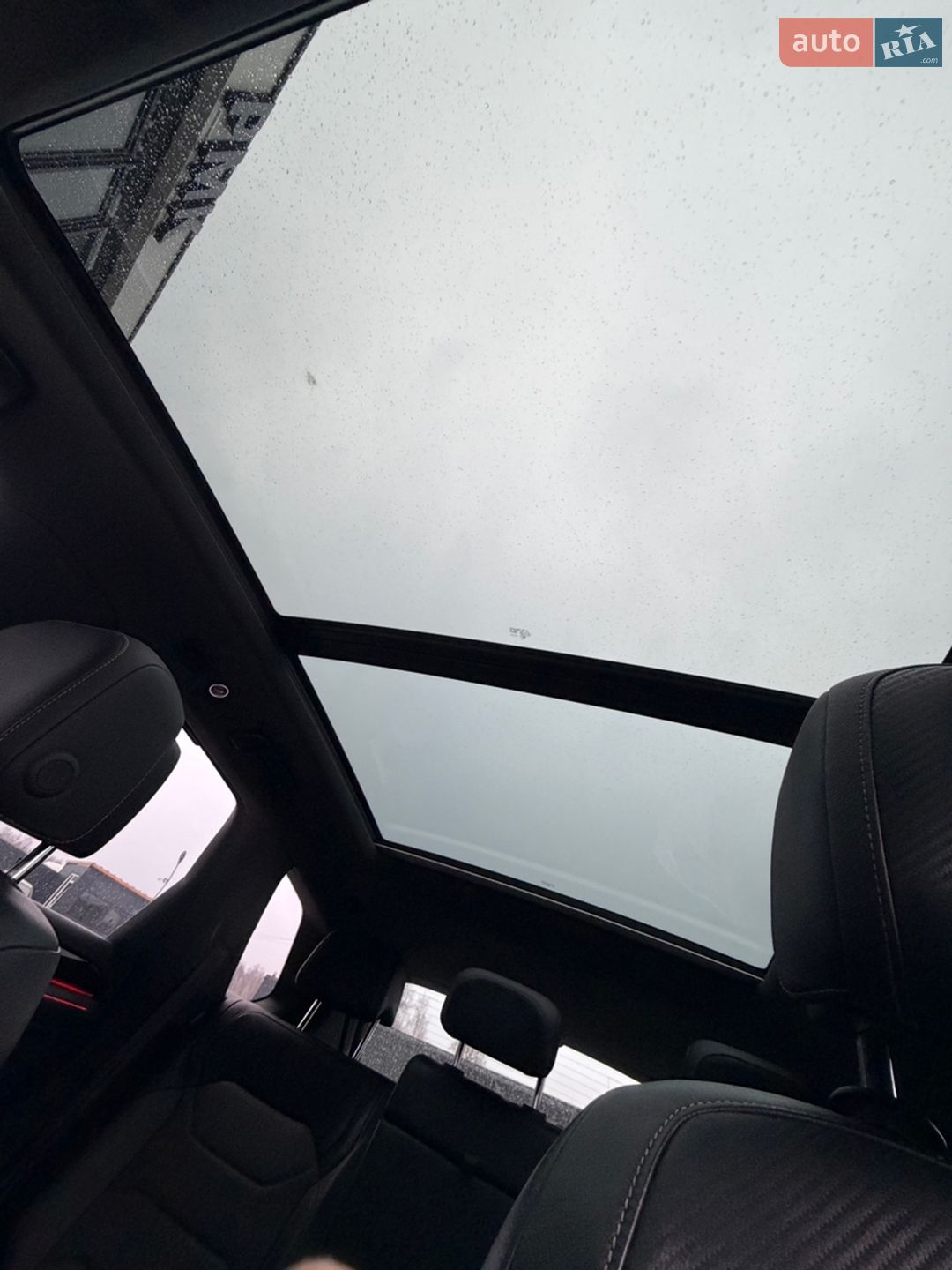 Volkswagen Touareg 2019 VIN WVGZZZCRZKD032008 фото оголошення 9 з 21