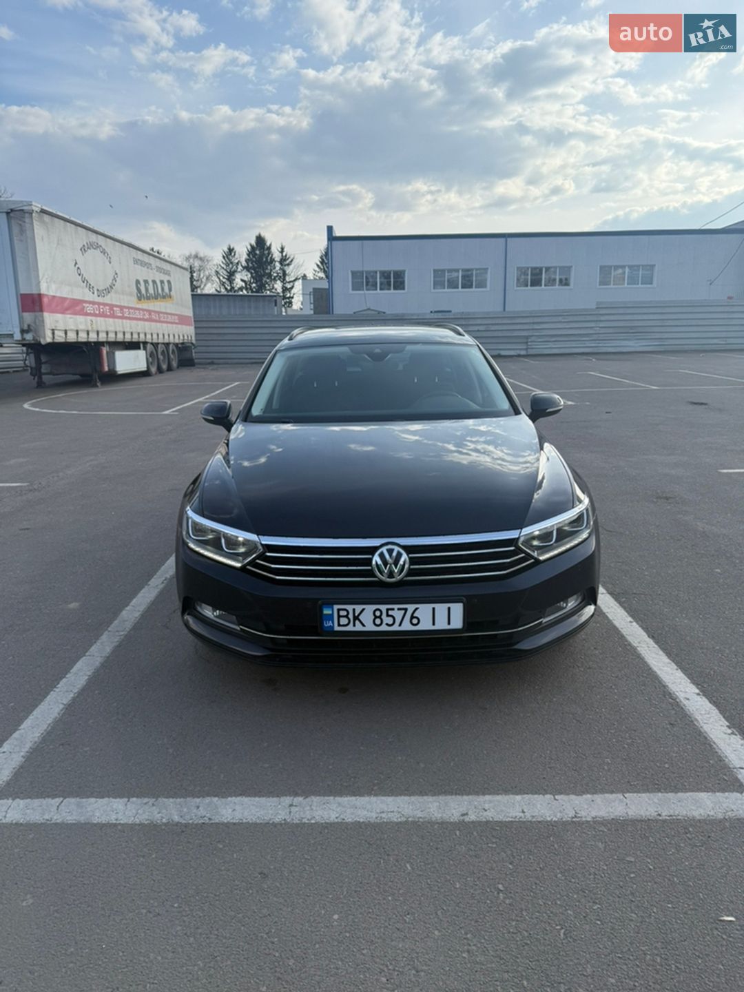 Volkswagen Passat 2018 VIN WVWZZZ3CZJE261767 фото оголошення 2 з 30
