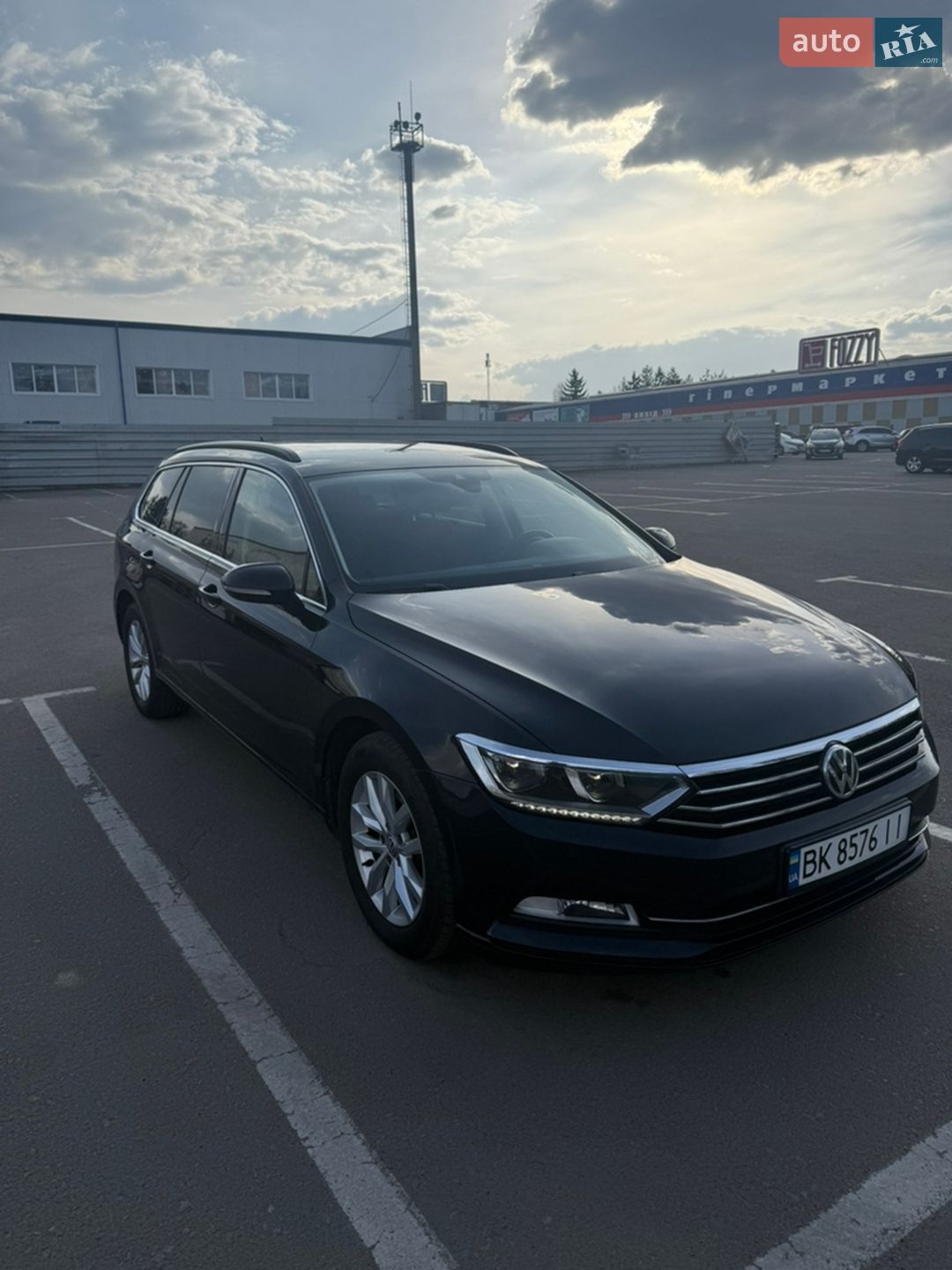 Volkswagen Passat 2018 VIN WVWZZZ3CZJE261767 фото оголошення 9 з 30