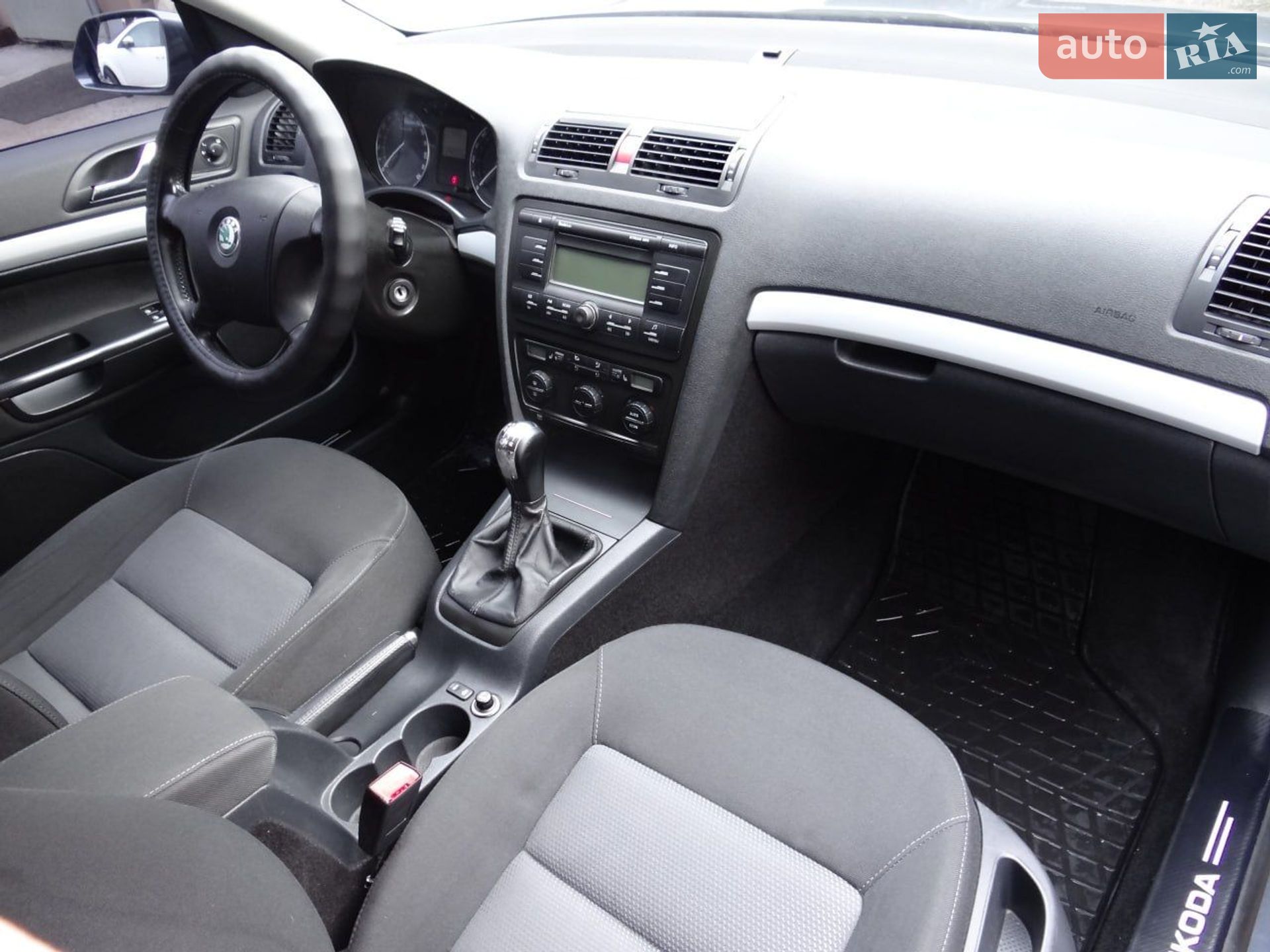 Skoda Octavia 2008 VIN TMBHK61Z782229515 фото оголошення 2 з 17